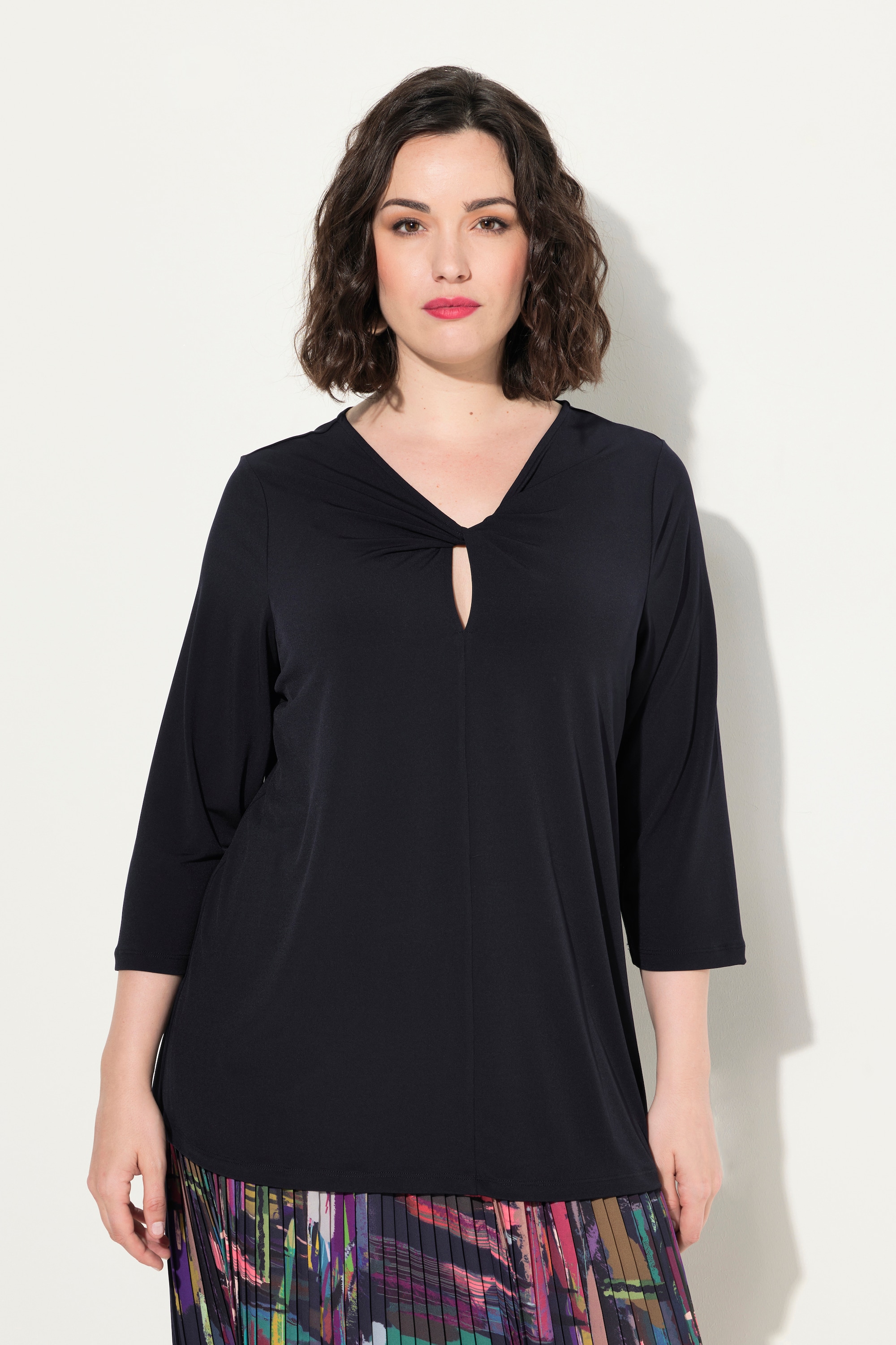T-shirt avec décolleté drapé et manches 3/4., ULLA POPKEN