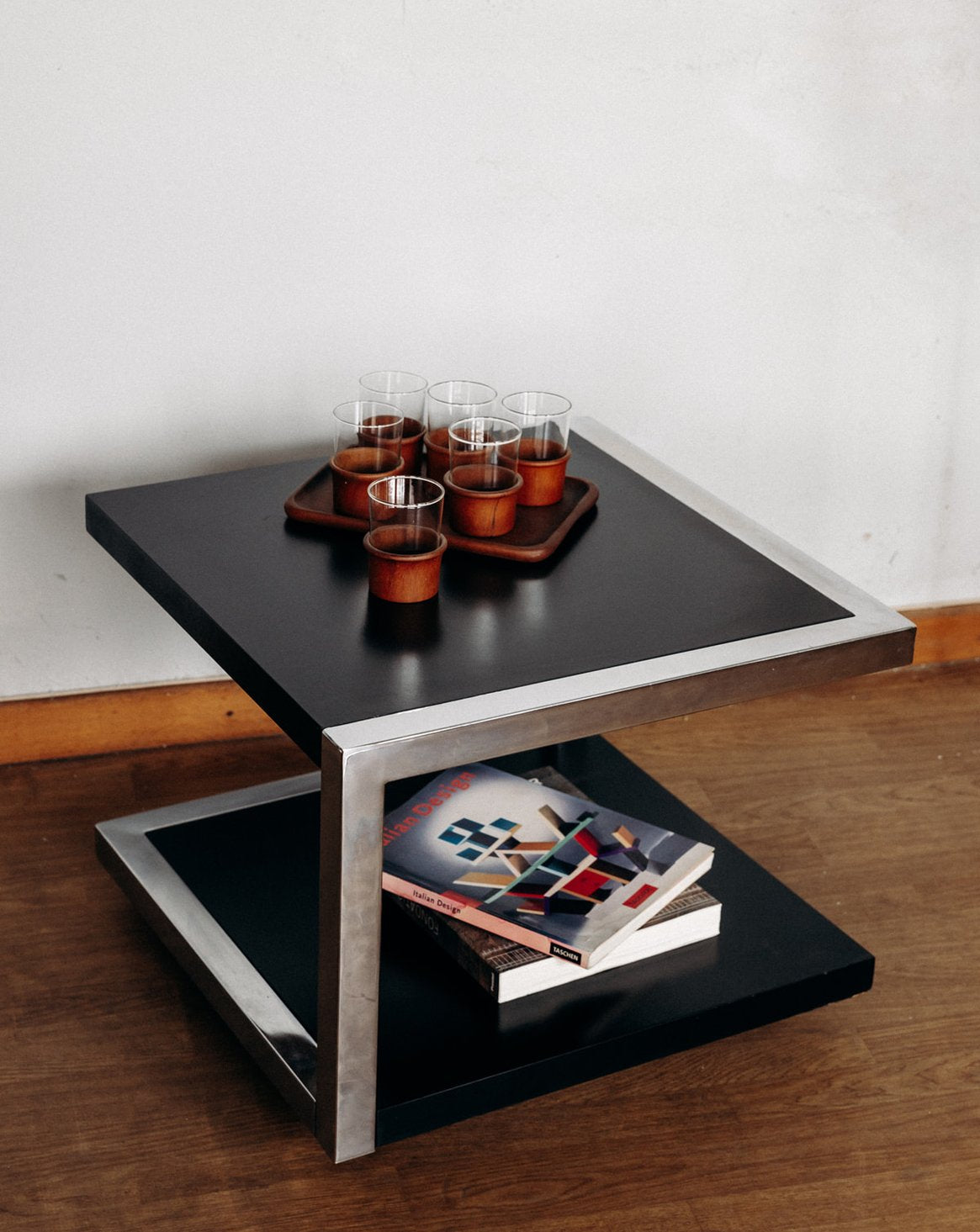 Table basse en bois et métal Liv N°140 - Bon état, DEBONGOUT