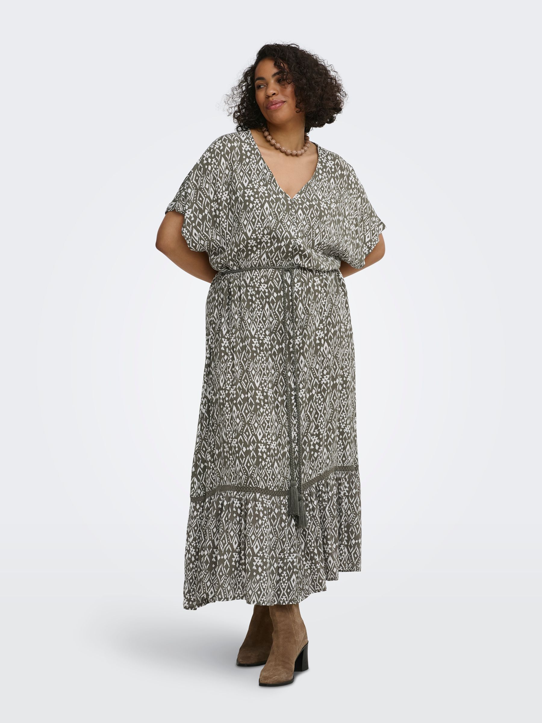 Robe, ONLY CARMAKOMA