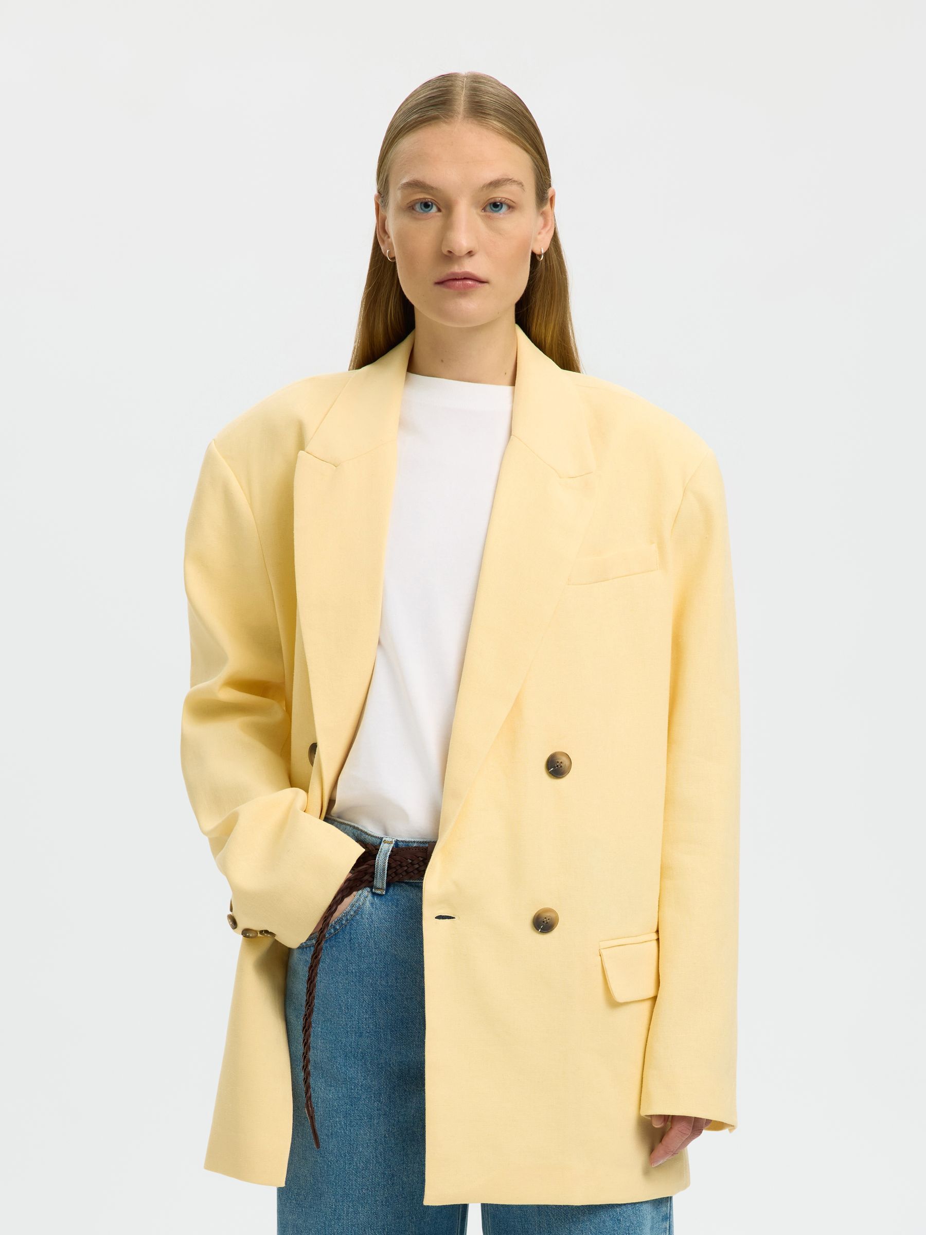 Blazer, SELECTED