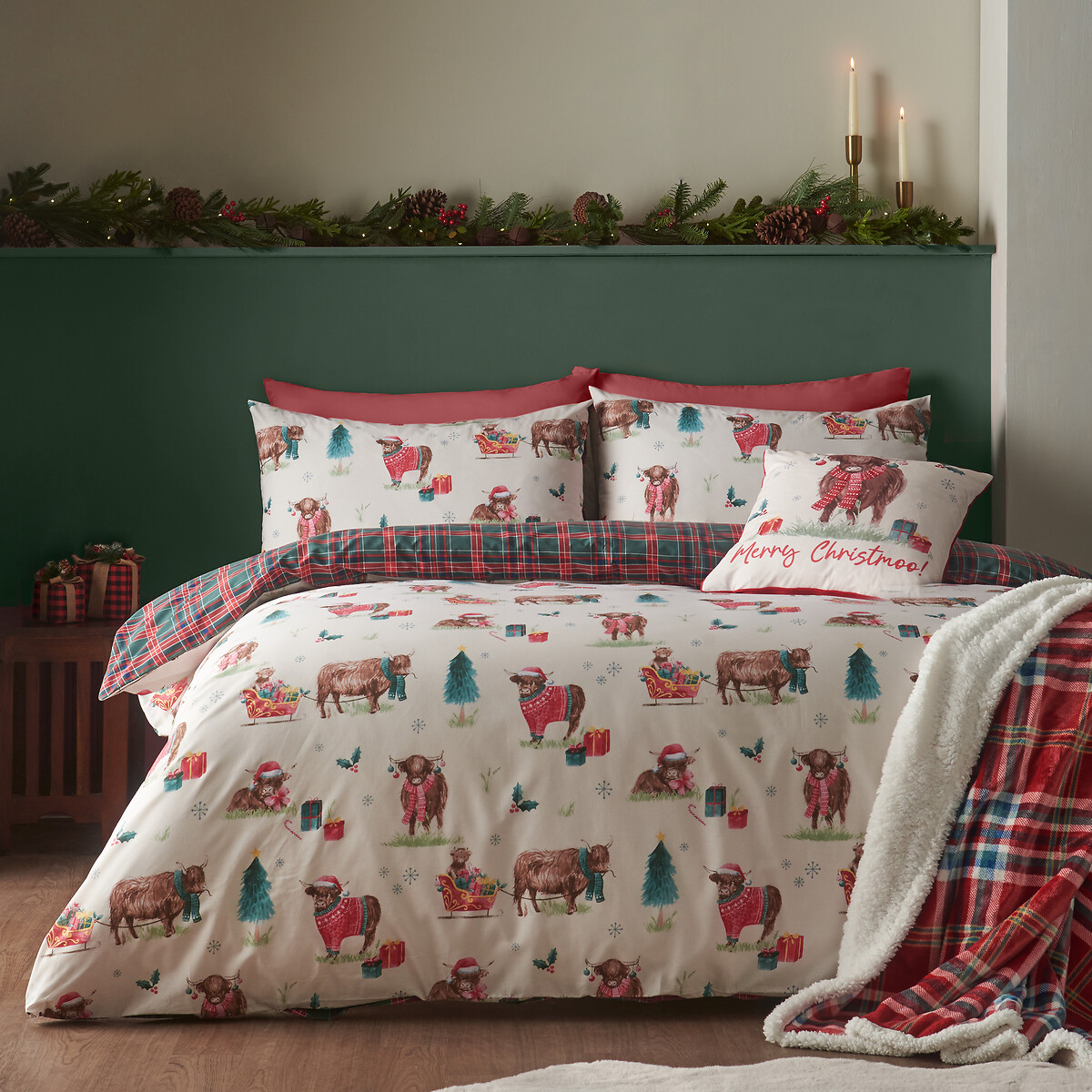 Highland Cow Christmas Reversible Duvet Cover and Pillowcase Set, CATHERINE LANSFIELD