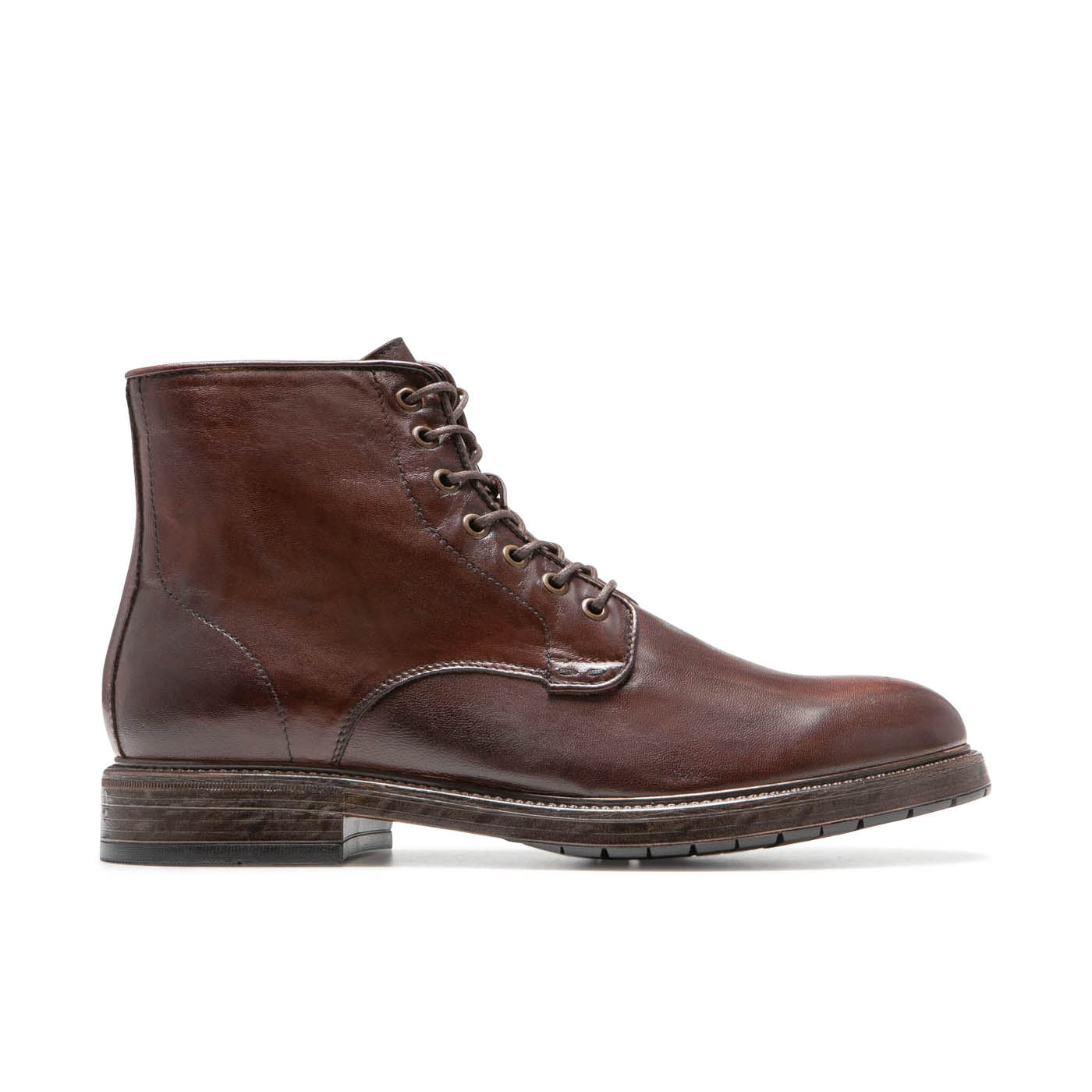 SNAKE D COGNAC, KOST