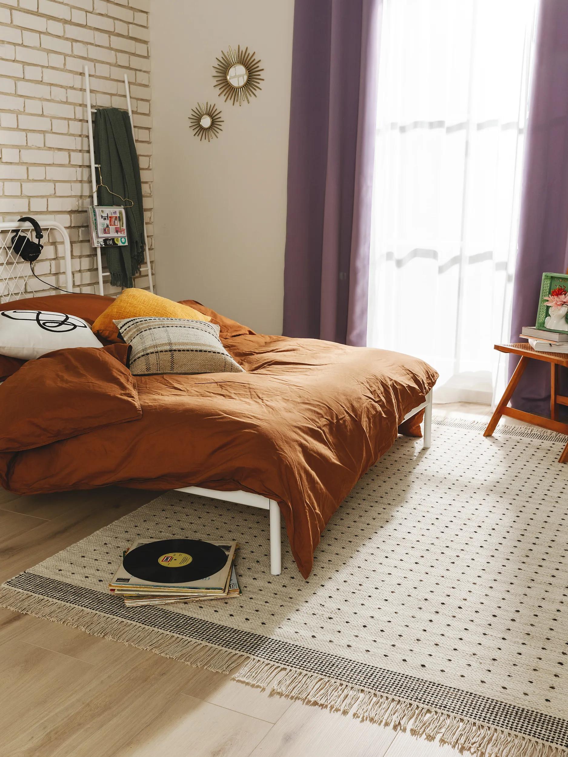 Tapis de laine fait main BAHATI, BENUTA