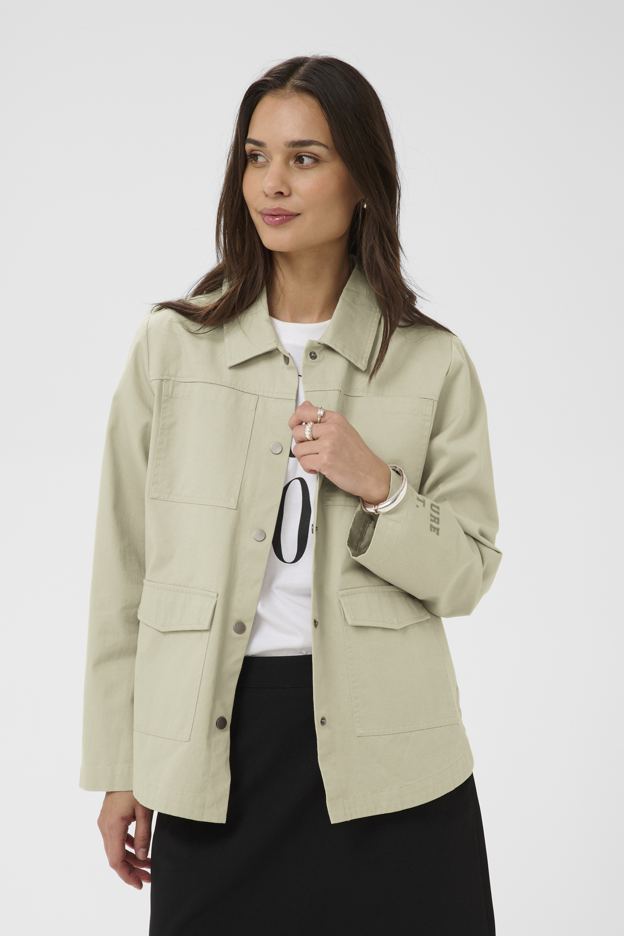 Manteau, KAFFE