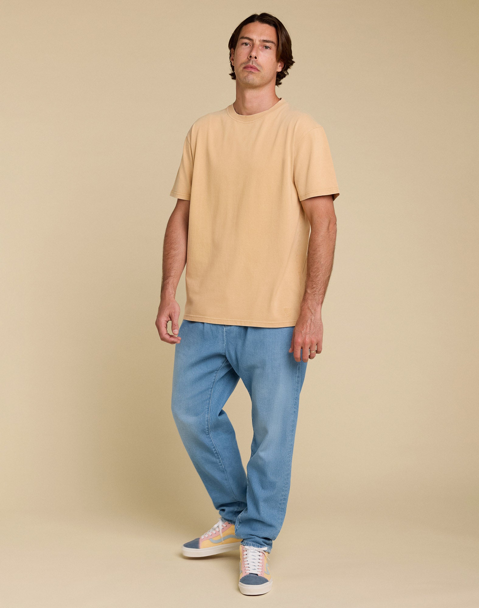 PANTALON TAPERED BLEACH, PULLIN