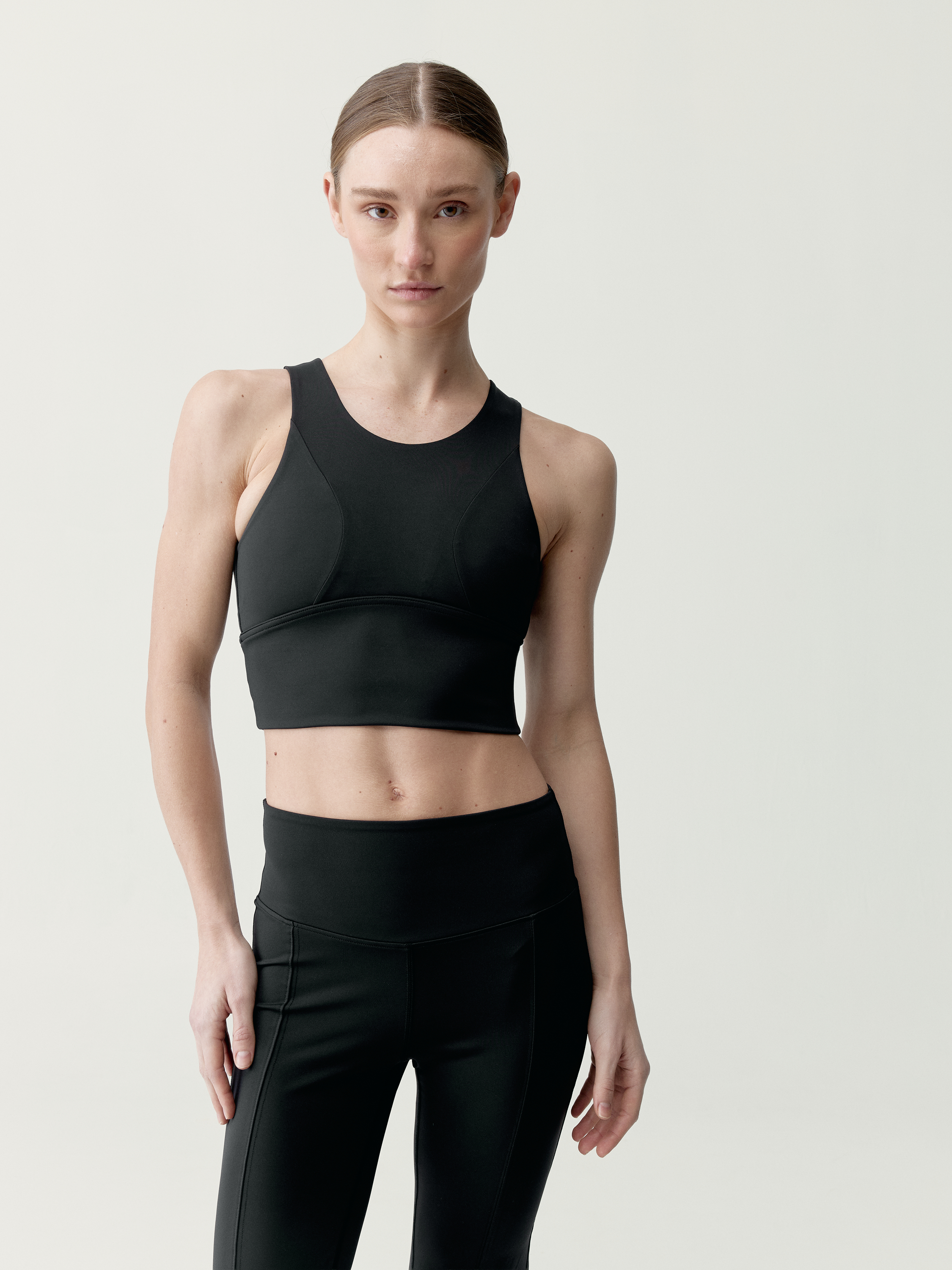 Brassière de sport femme Elin Maintien élevé coussinets amovibles, BORN