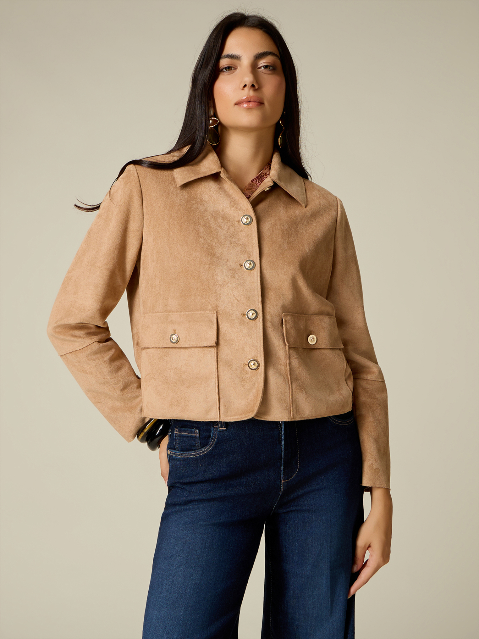 Veste boxy avec boutons héraldiques, OLTRE