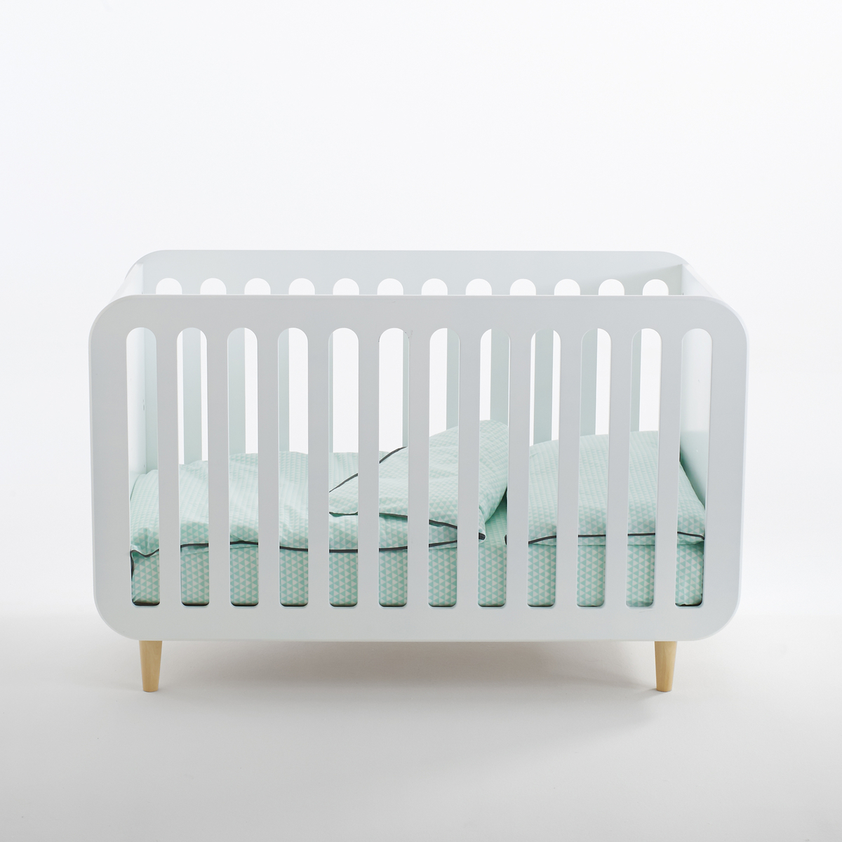 Product photograph of Jimi Cot With Adjustable Base from La Redoute UK.