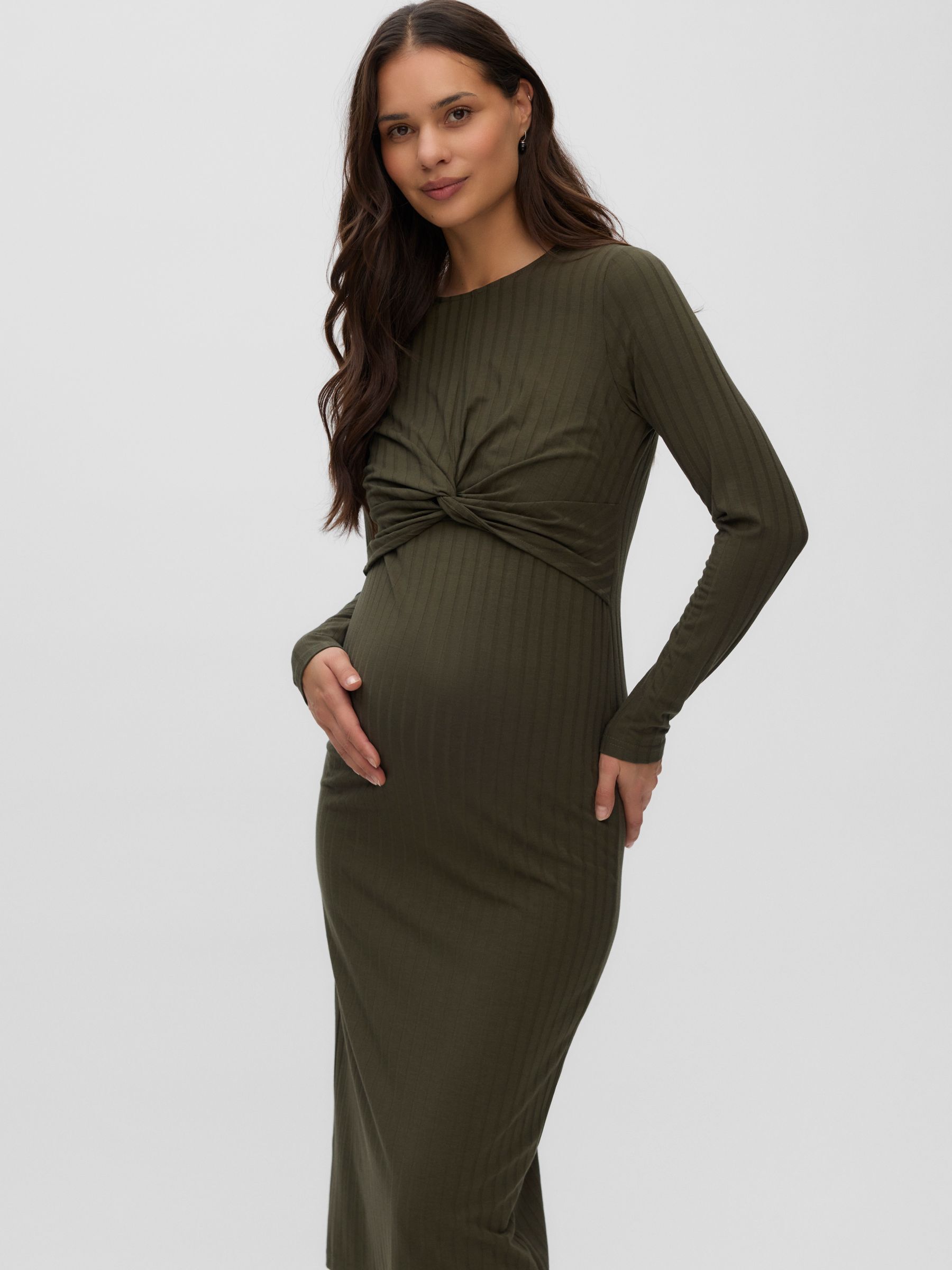 Robe, MAMA LICIOUS