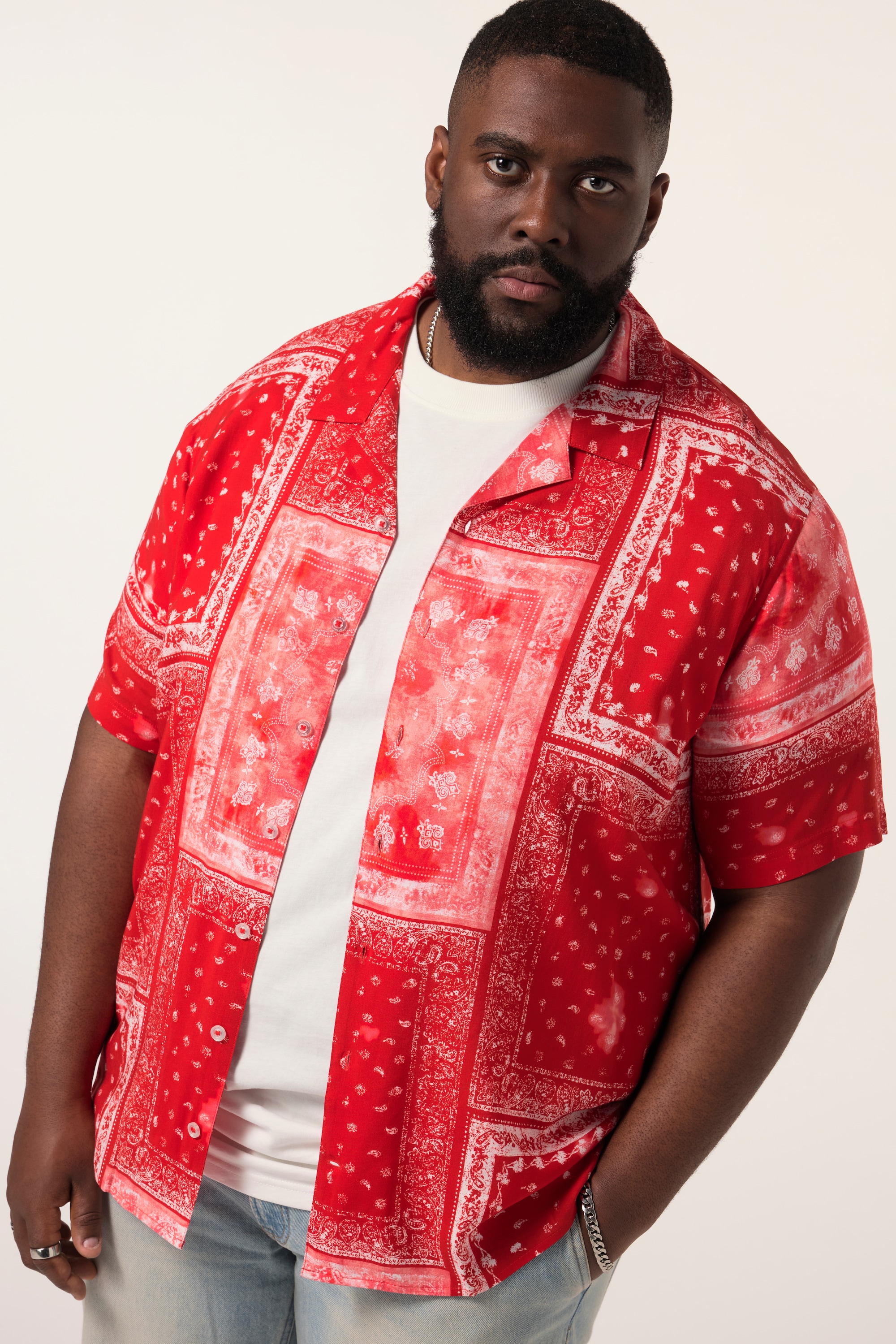 Chemise, STHUGE