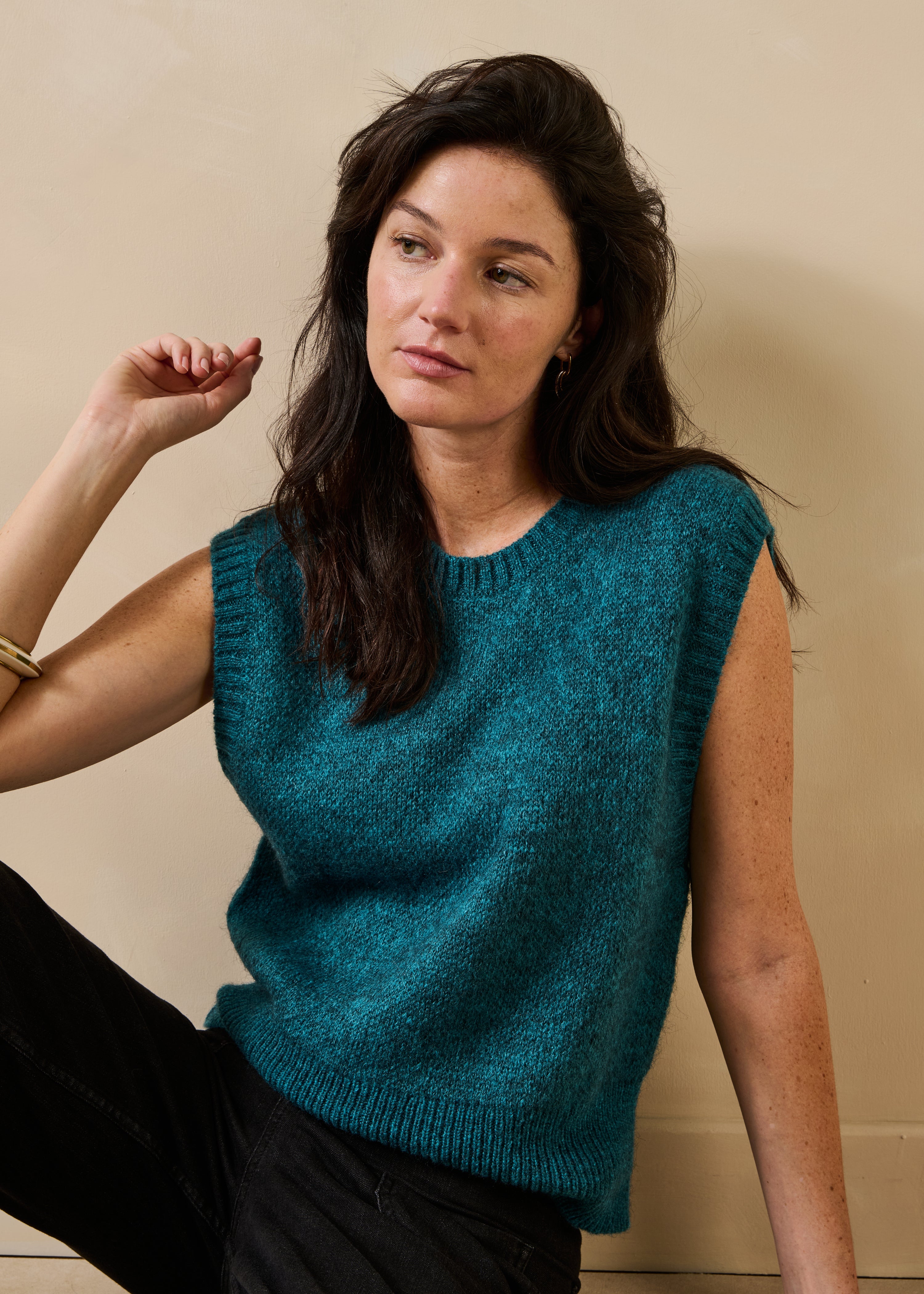 Pull sans manches en maille col rond, LA FEE MARABOUTEE