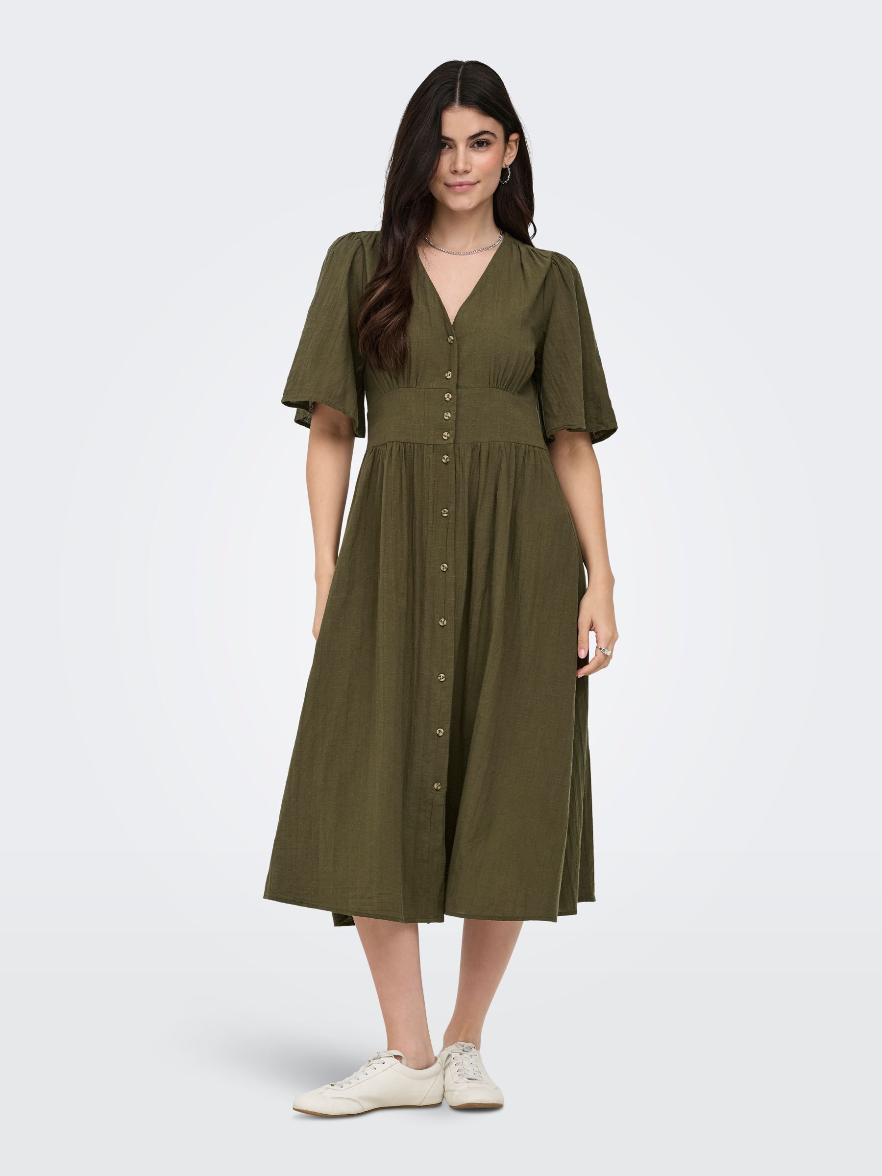 Robe, ONLY