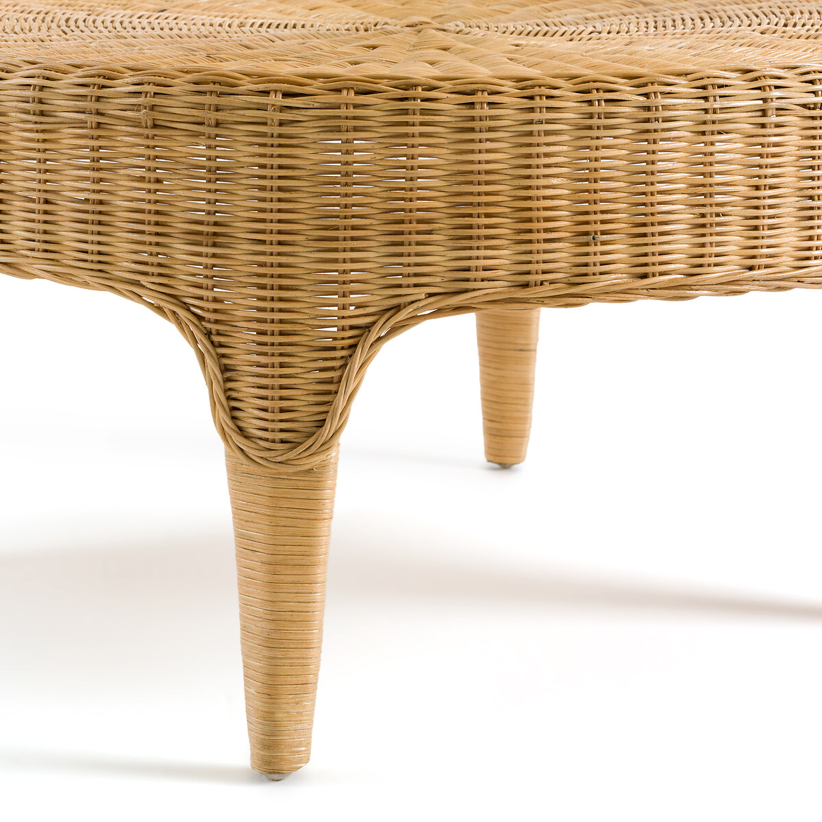 wicker rattan table