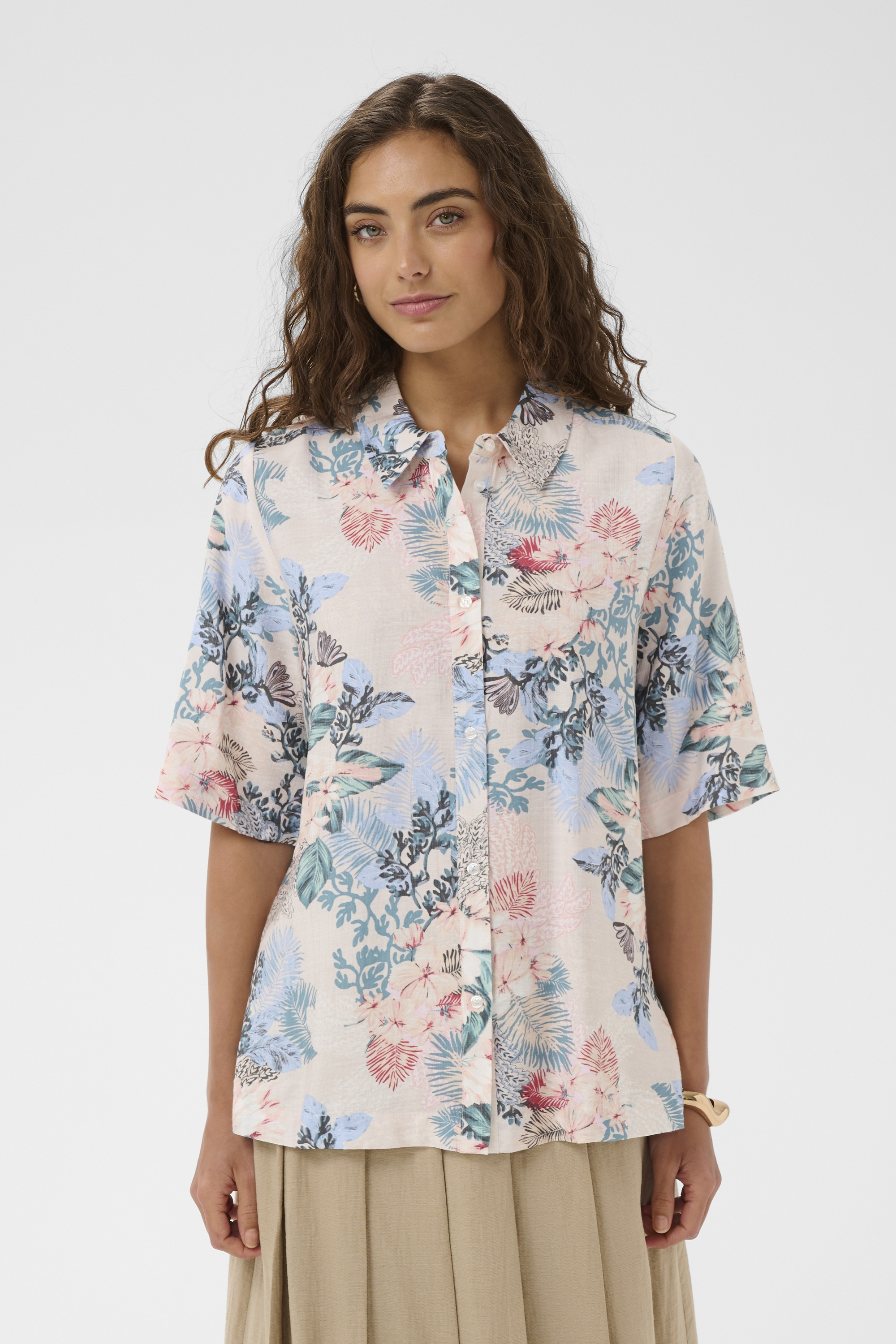 Chemise à manches courtes, CULTURE