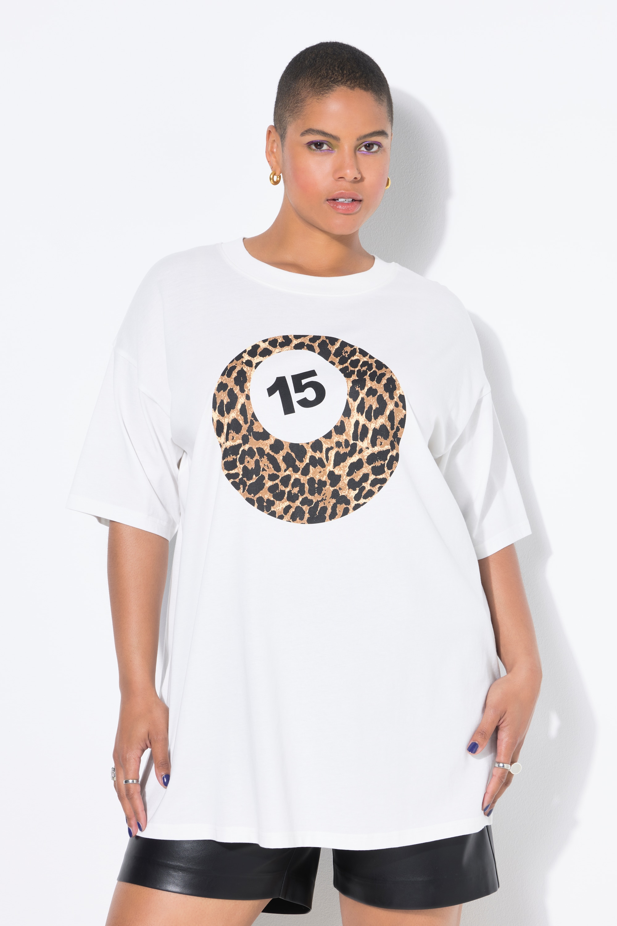 T-shirt oversize. Manches courtes. Motif, STUDIO UNTOLD
