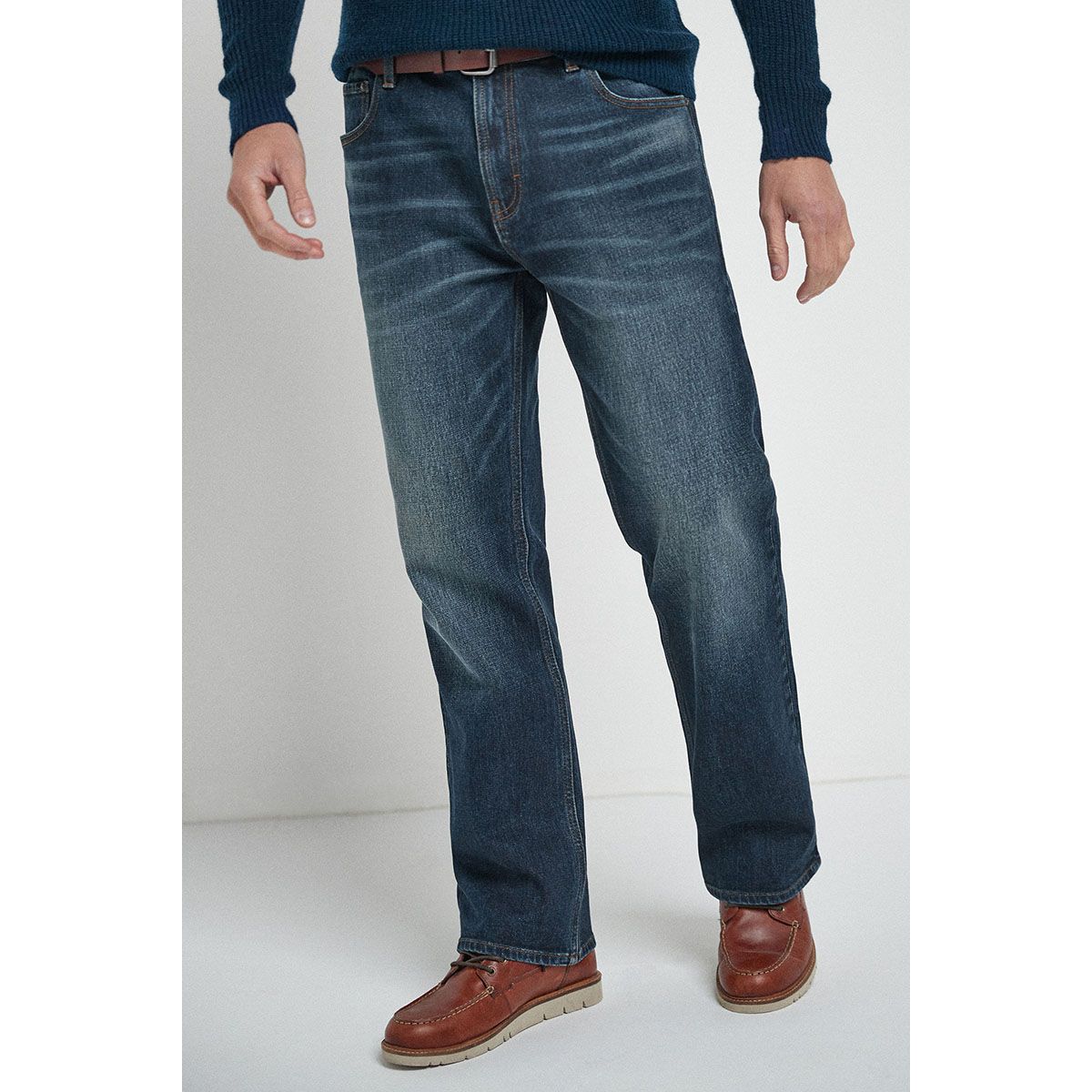 boot cut men jean