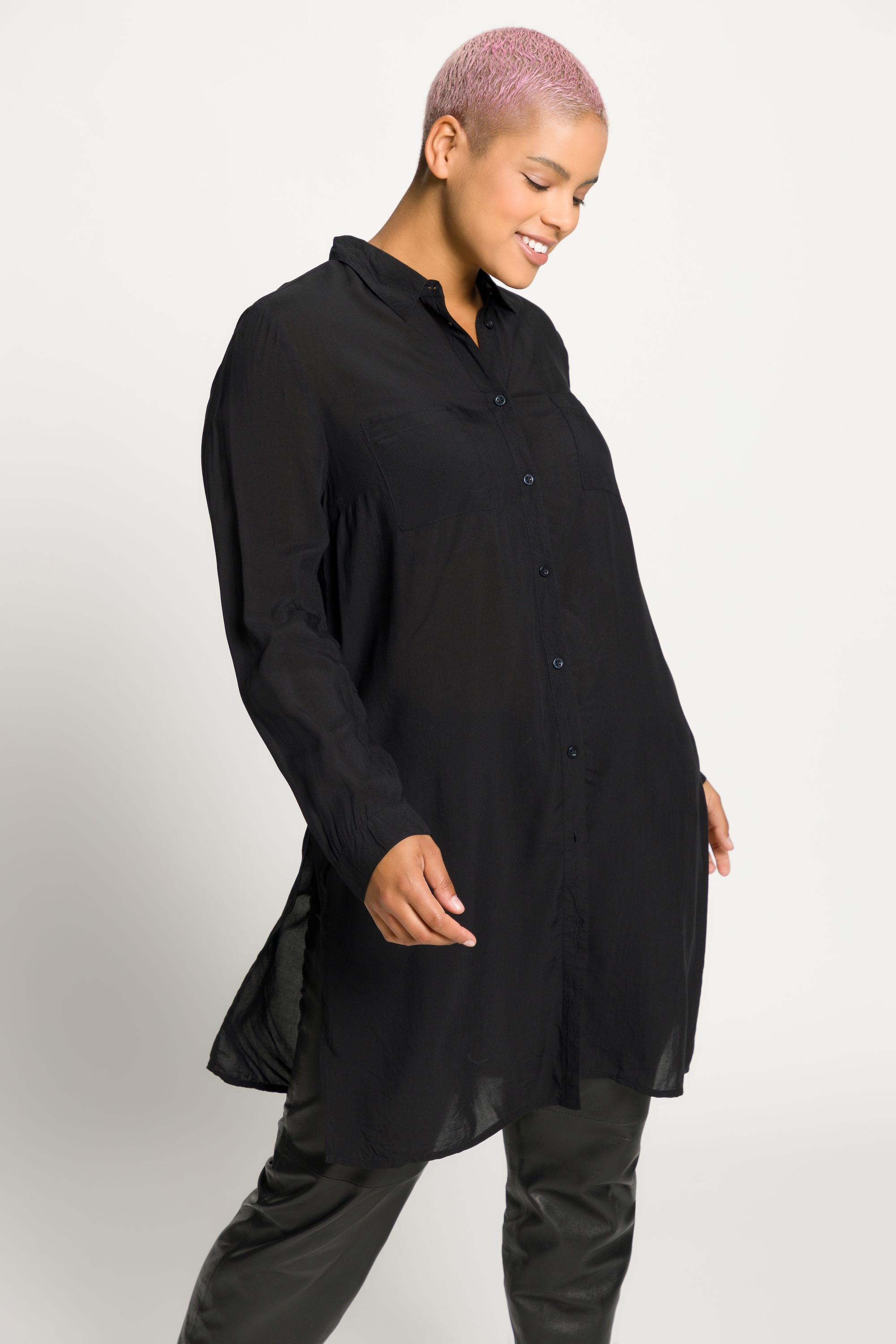 Chemise longue coupe Boxy en modal. Col, STUDIO UNTOLD