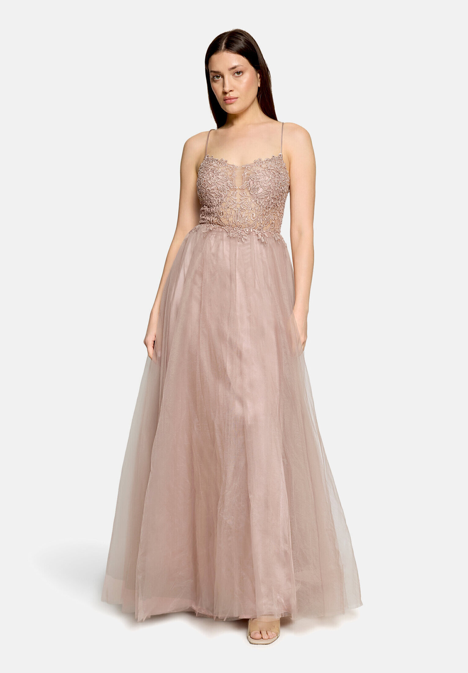 Robe de soirée à broderies, VERA MONT