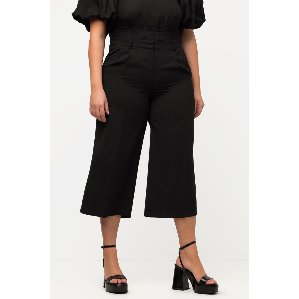 Jupe culotte longueur au mollet. jambe large noir Ulla Popken La