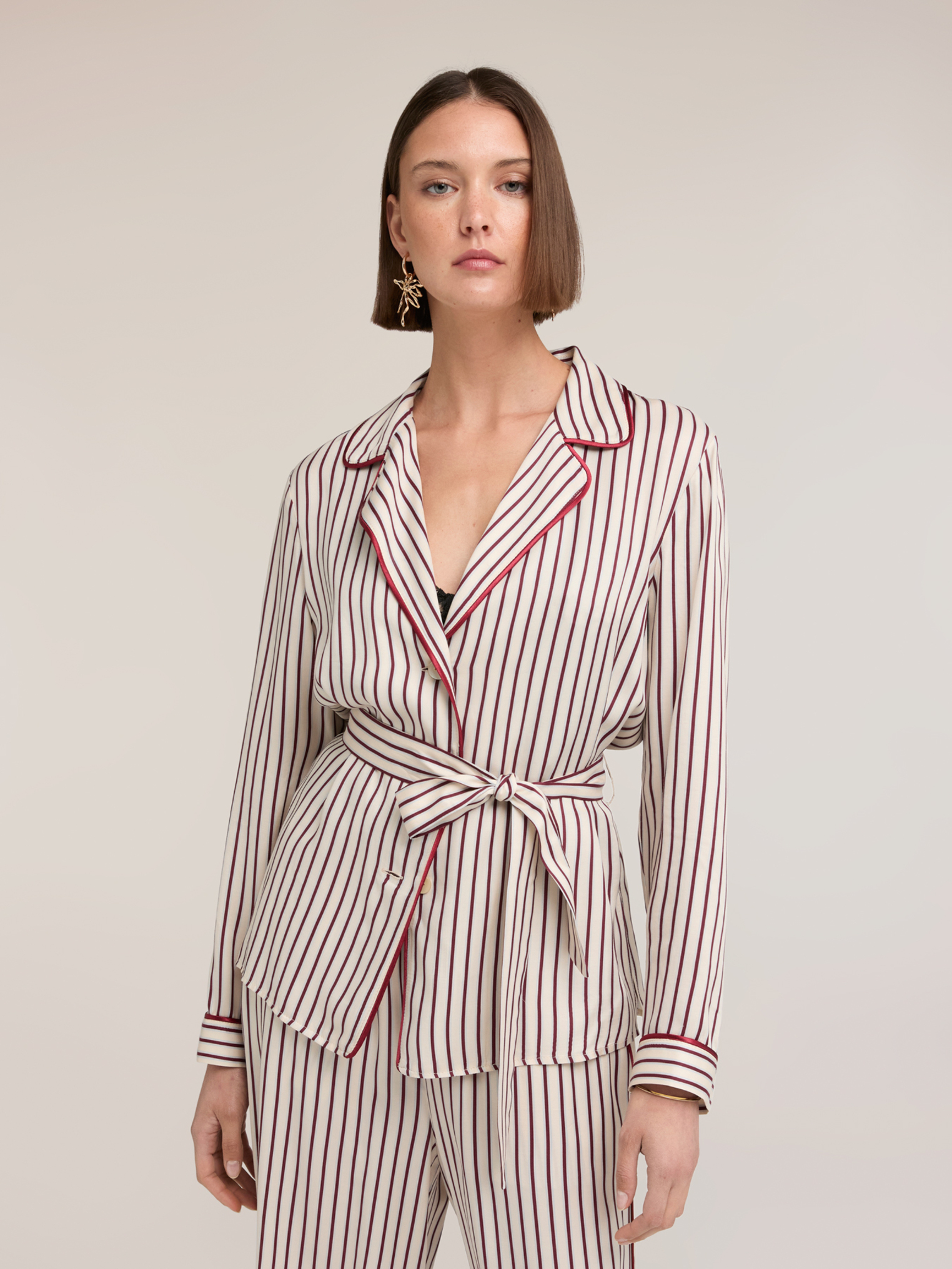 Chemise rayée, MOTIVI
