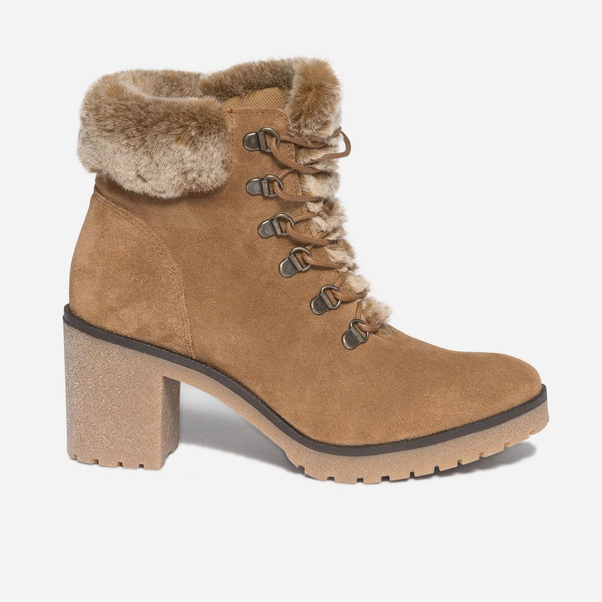 la clapeuse à talons