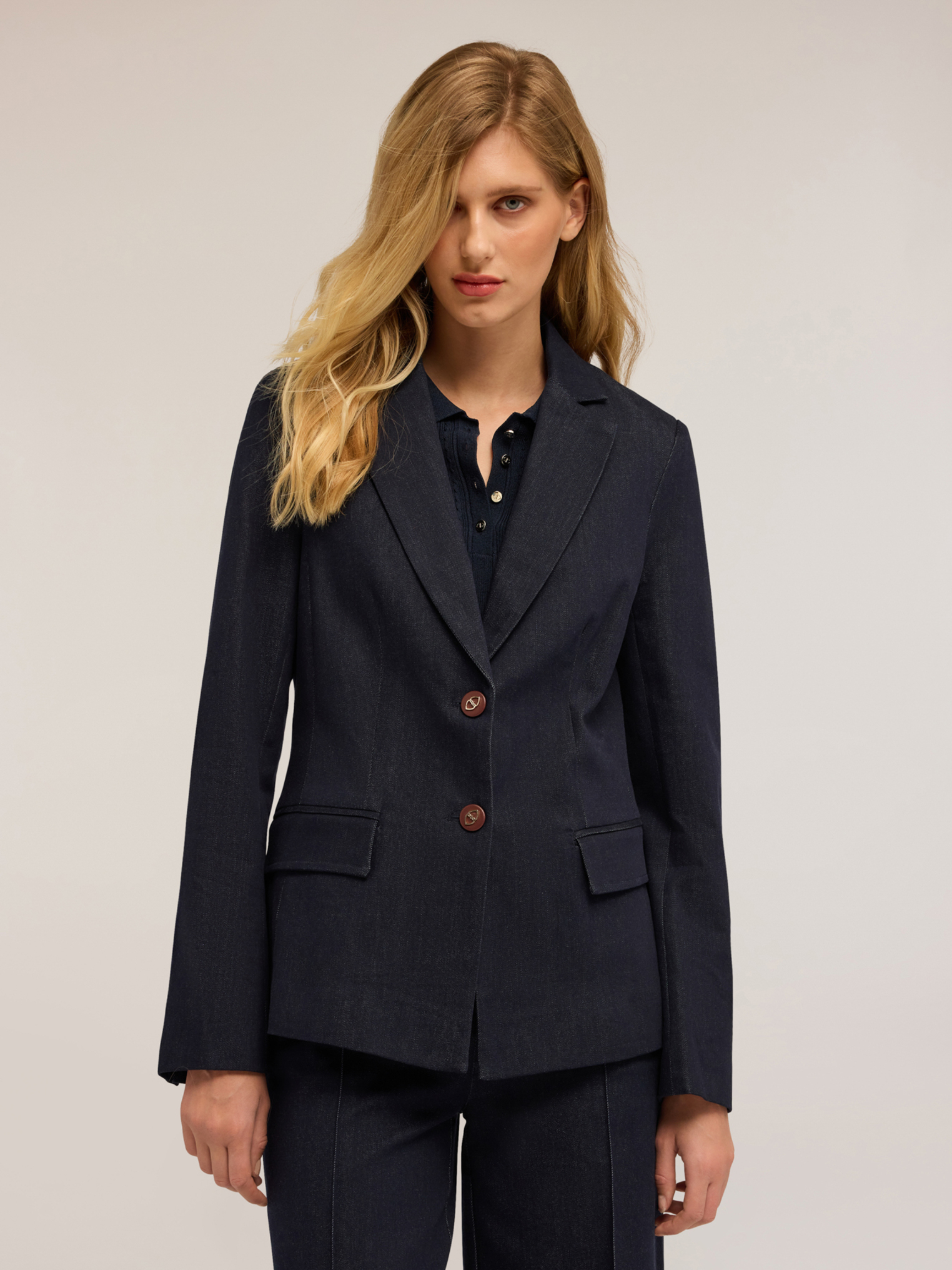 Blazer simple boutonnage en denim, MOTIVI