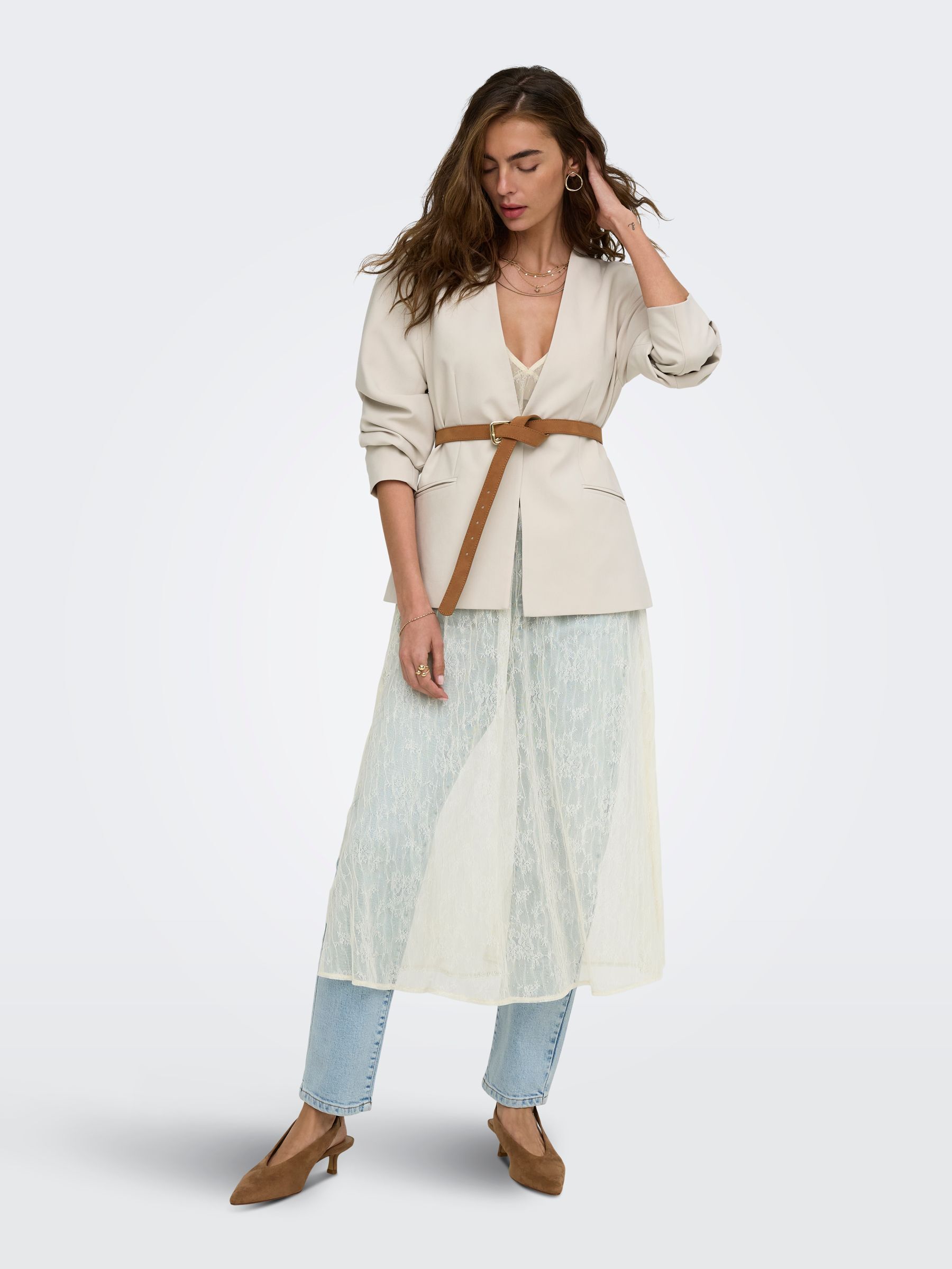 Robe, ONLY