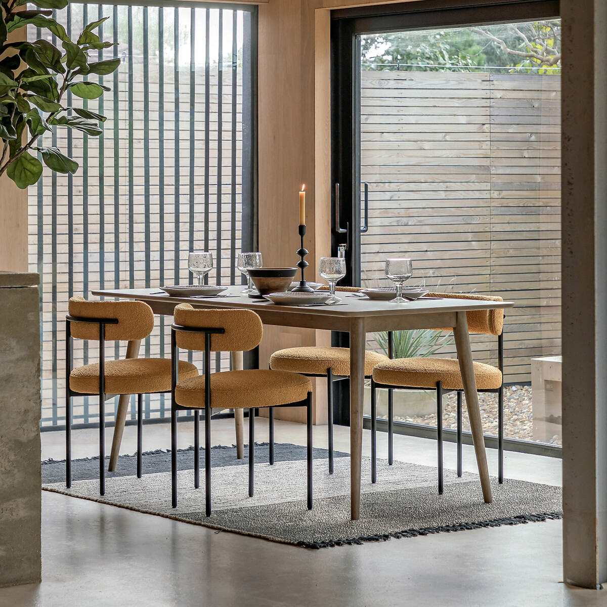 Pasco Oak Dining Table (Seats 6), ÉDITÉ