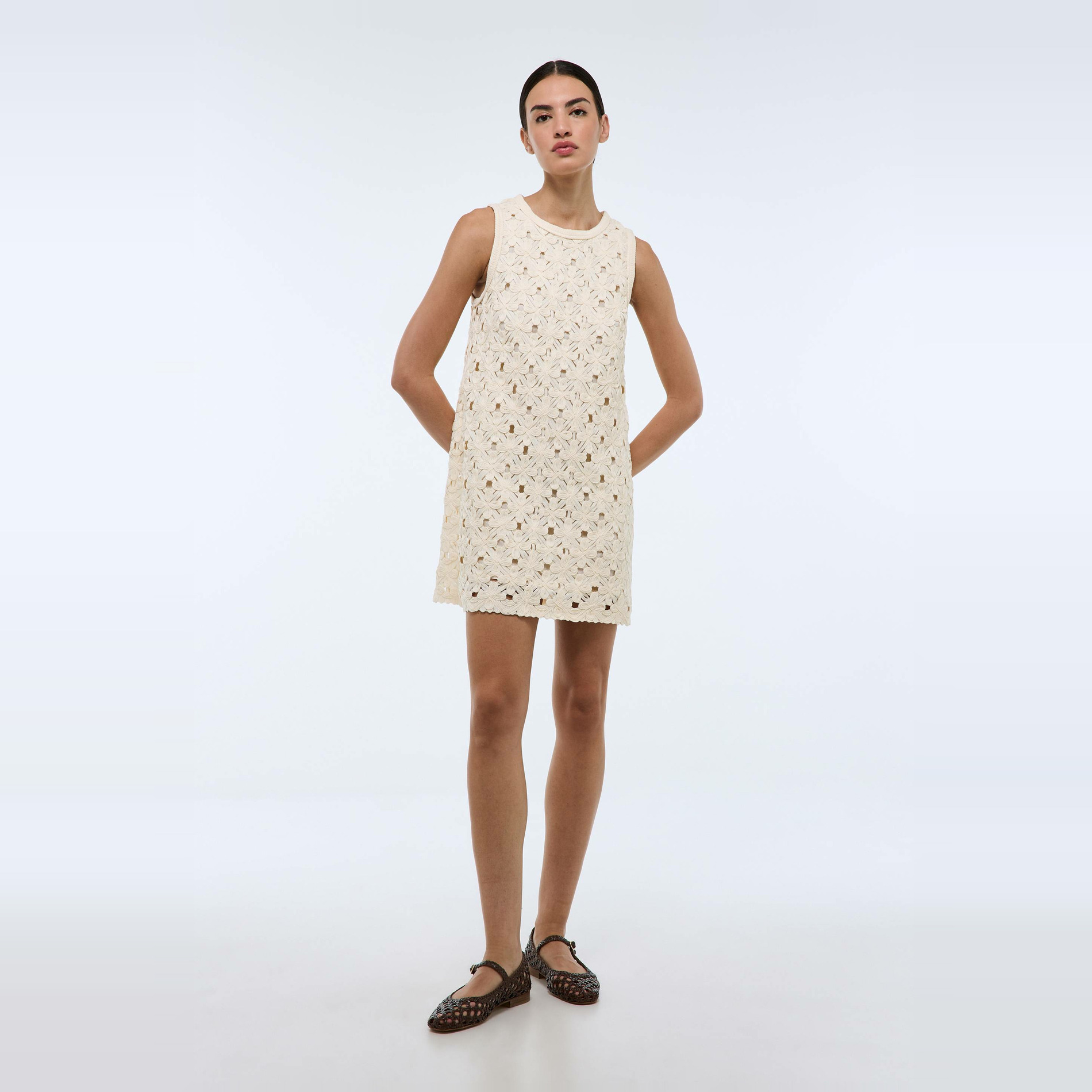 Robe courte sans manches brodée, MONOPRIX