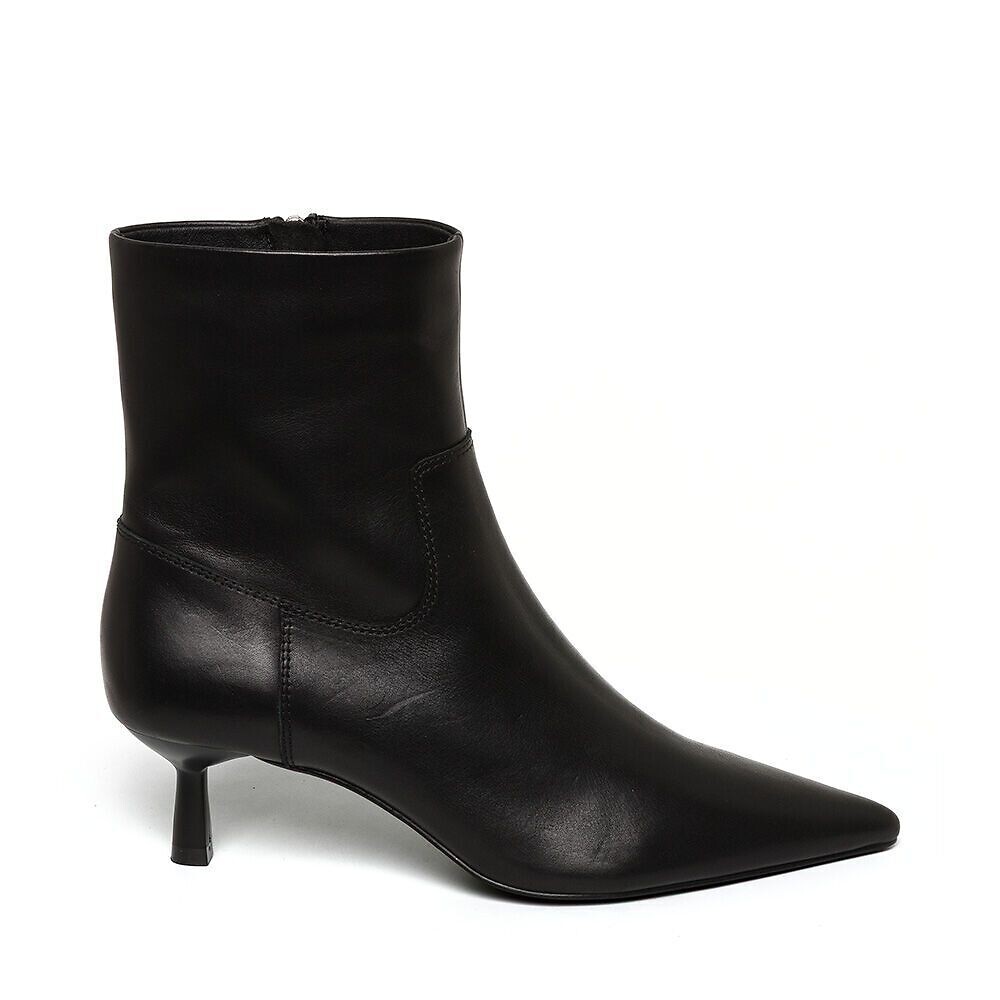 Stivaletti a punta in pelle REBELLA-S, STEVE MADDEN