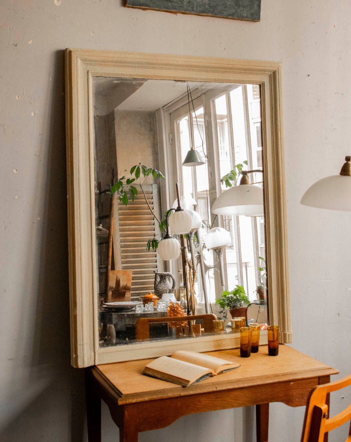 Miroir repeint en beige Igor N°1042 - Bon état, DEBONGOUT
