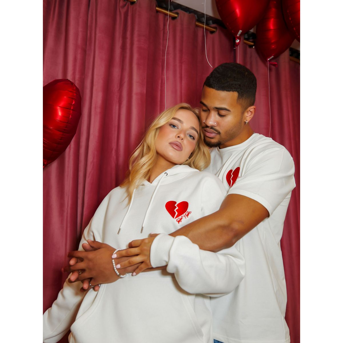 Pull hotsell coeur brisé