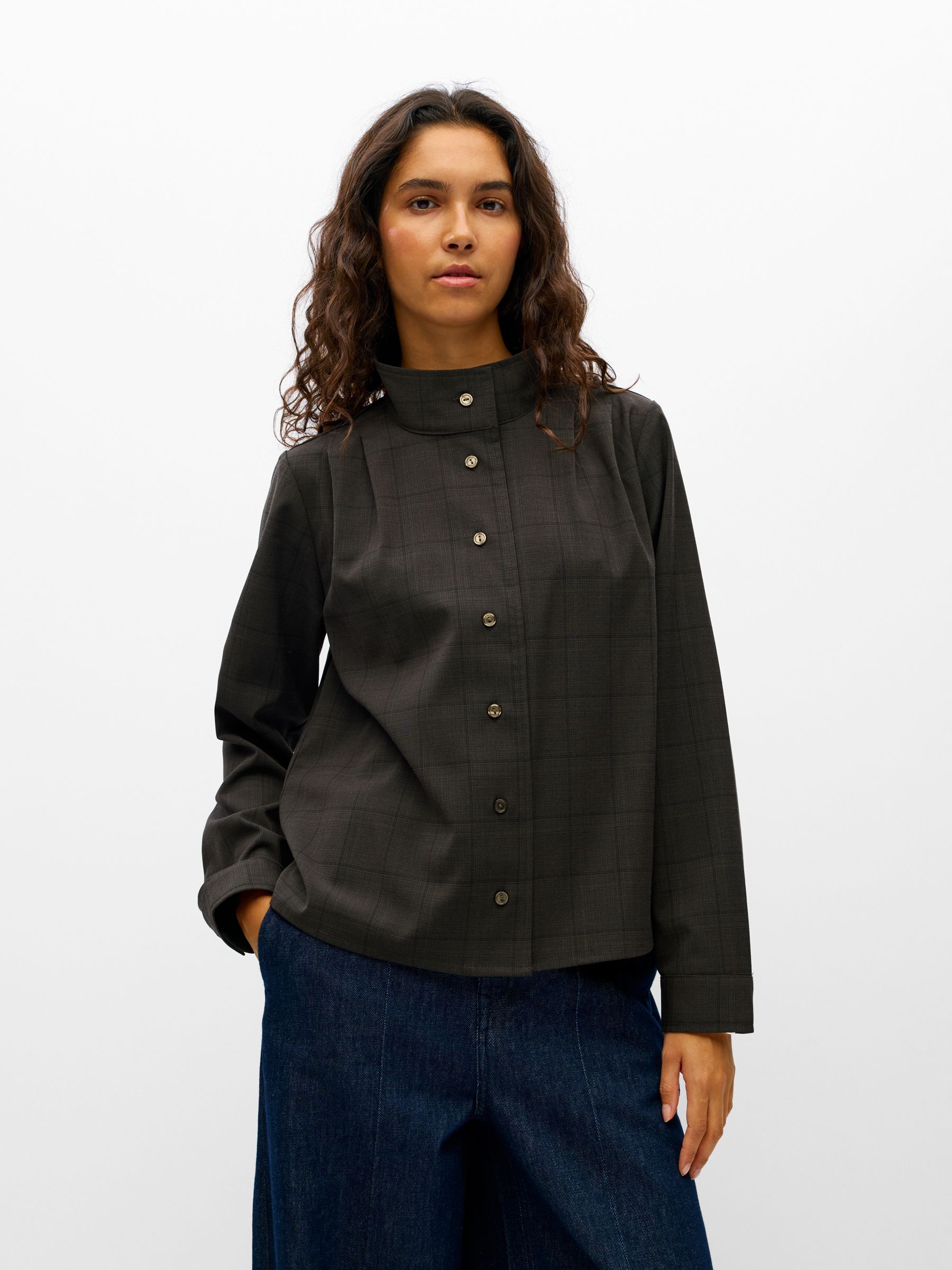 Chemise, OBJECT