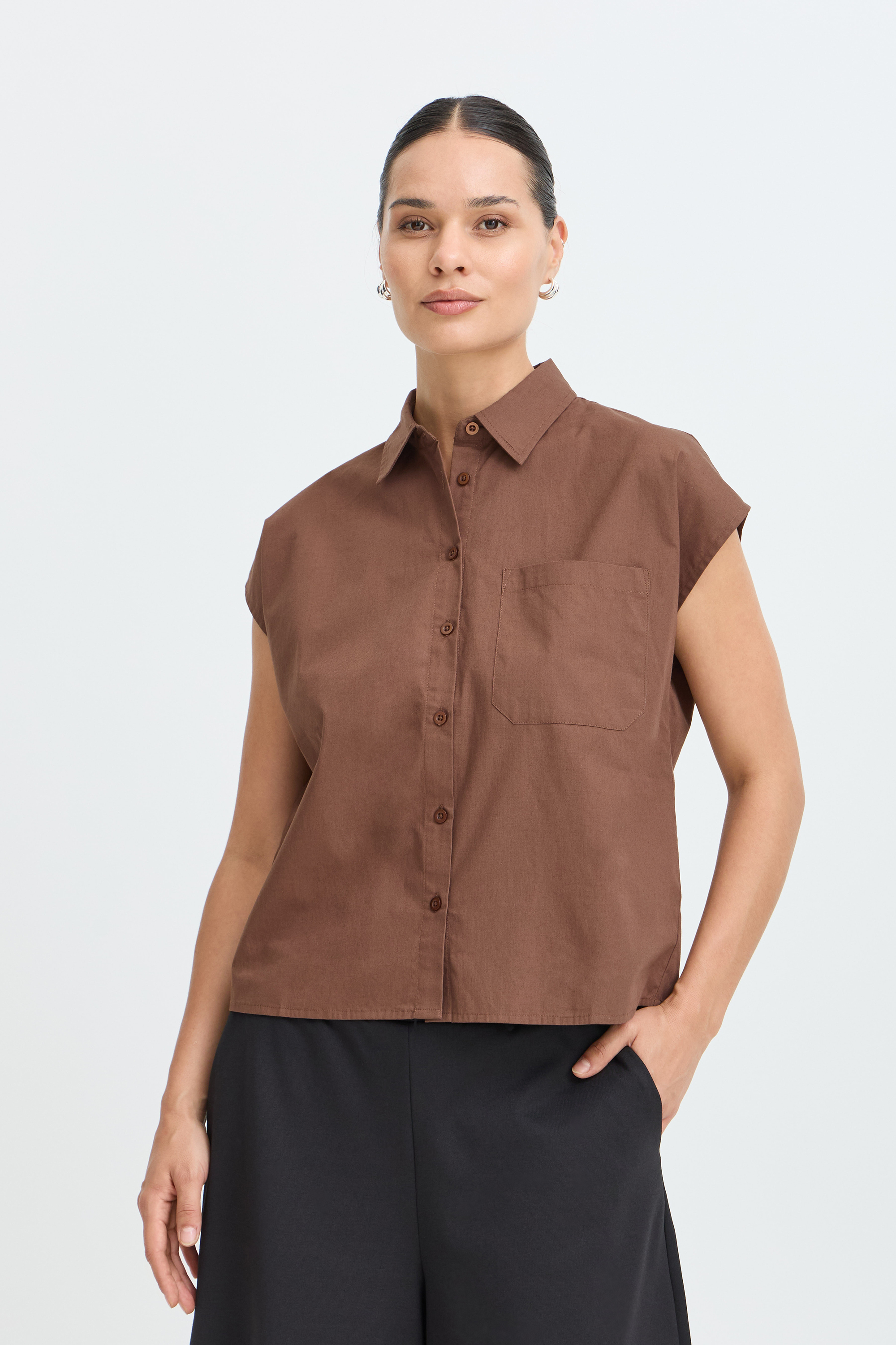 Blouse sans manches, ICHI