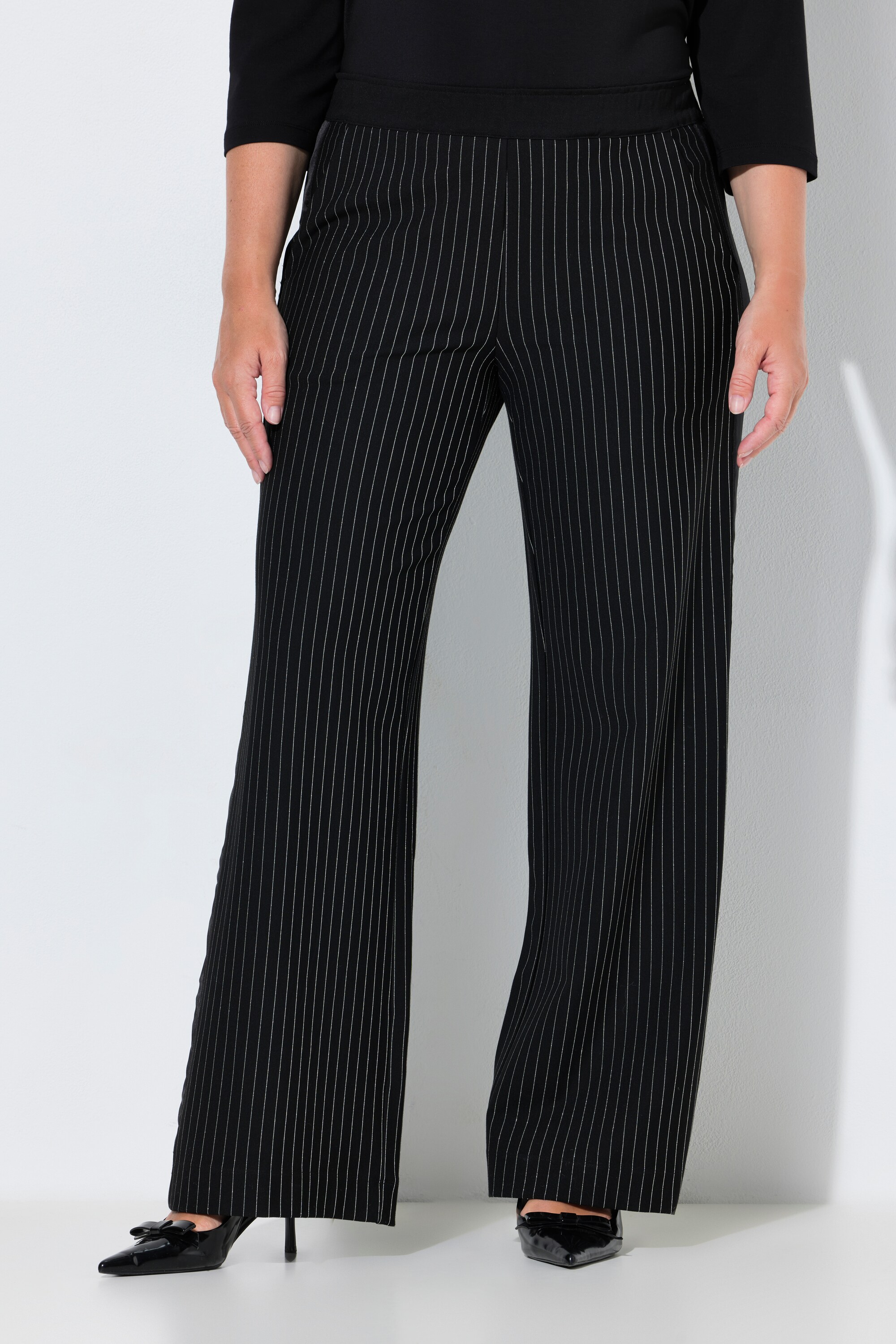 Pantalon à fines rayures argentées, ULLA POPKEN