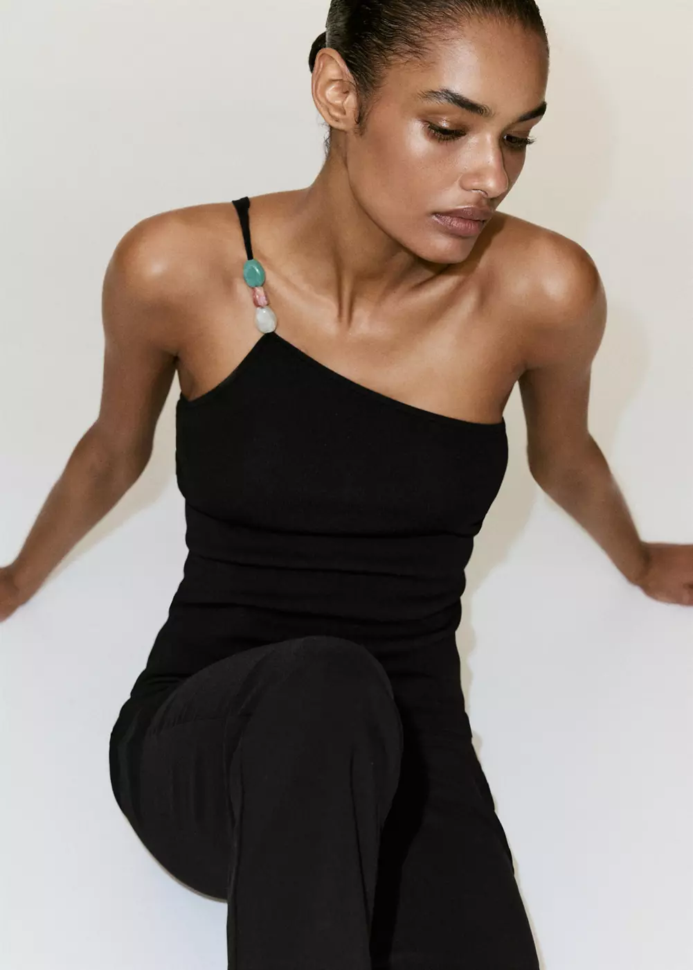 Top maille asymétrique, MANGO