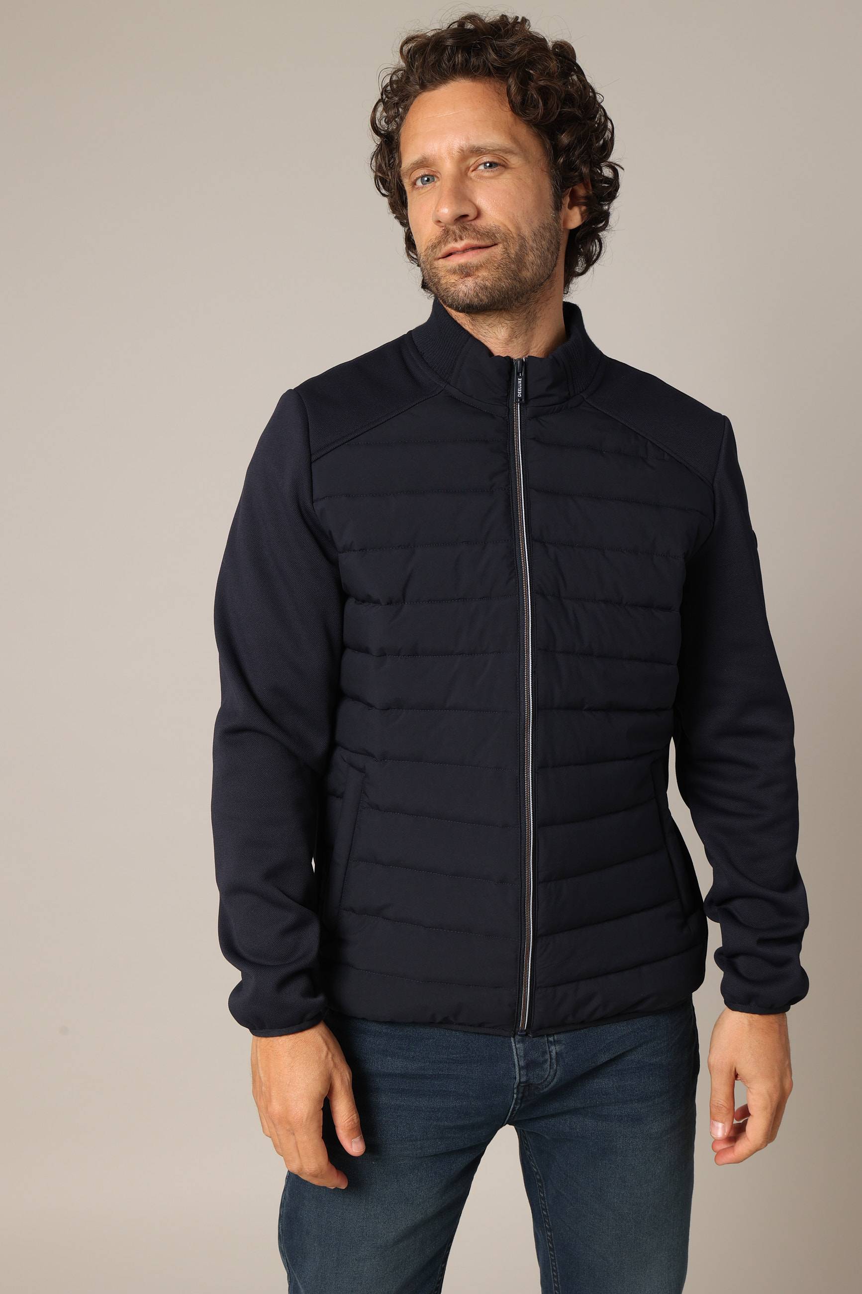 Sweat-shirt zippé matelassé à manches contrastées THOMAS, DEELUXE