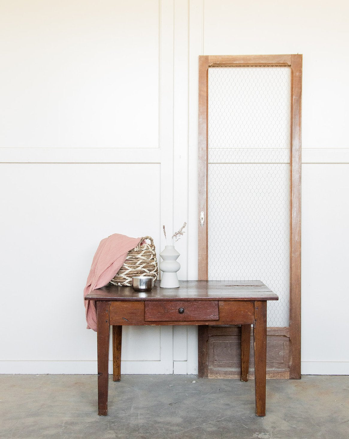 Table basse en bois Léonie N°152 - Bon état, DEBONGOUT