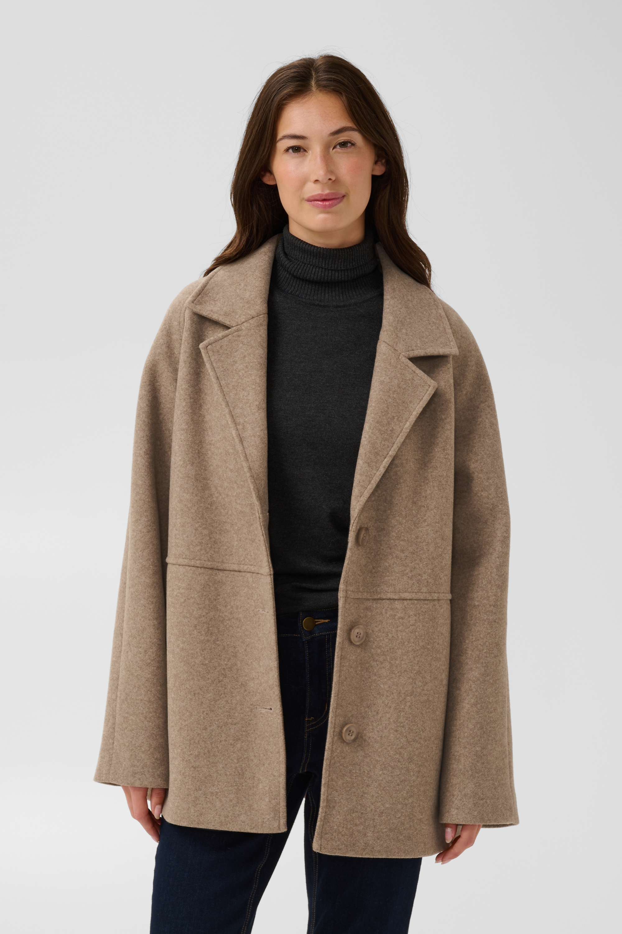 Manteau, CULTURE