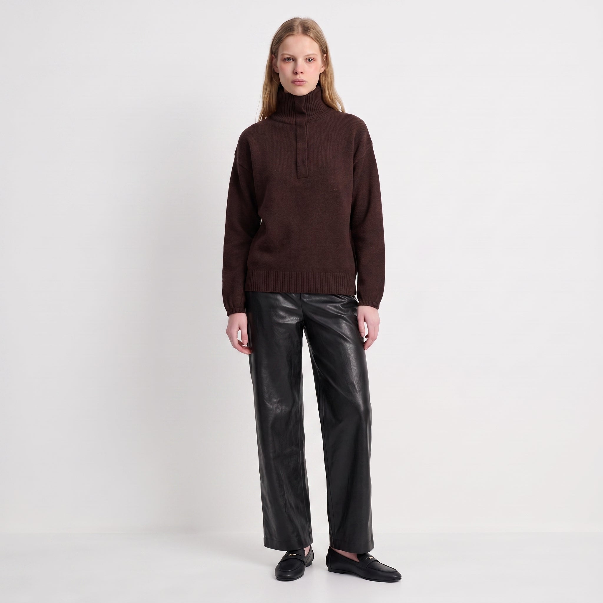 Pull col montant zippé coupe ample manches longues VALAURA, ARTLOVE