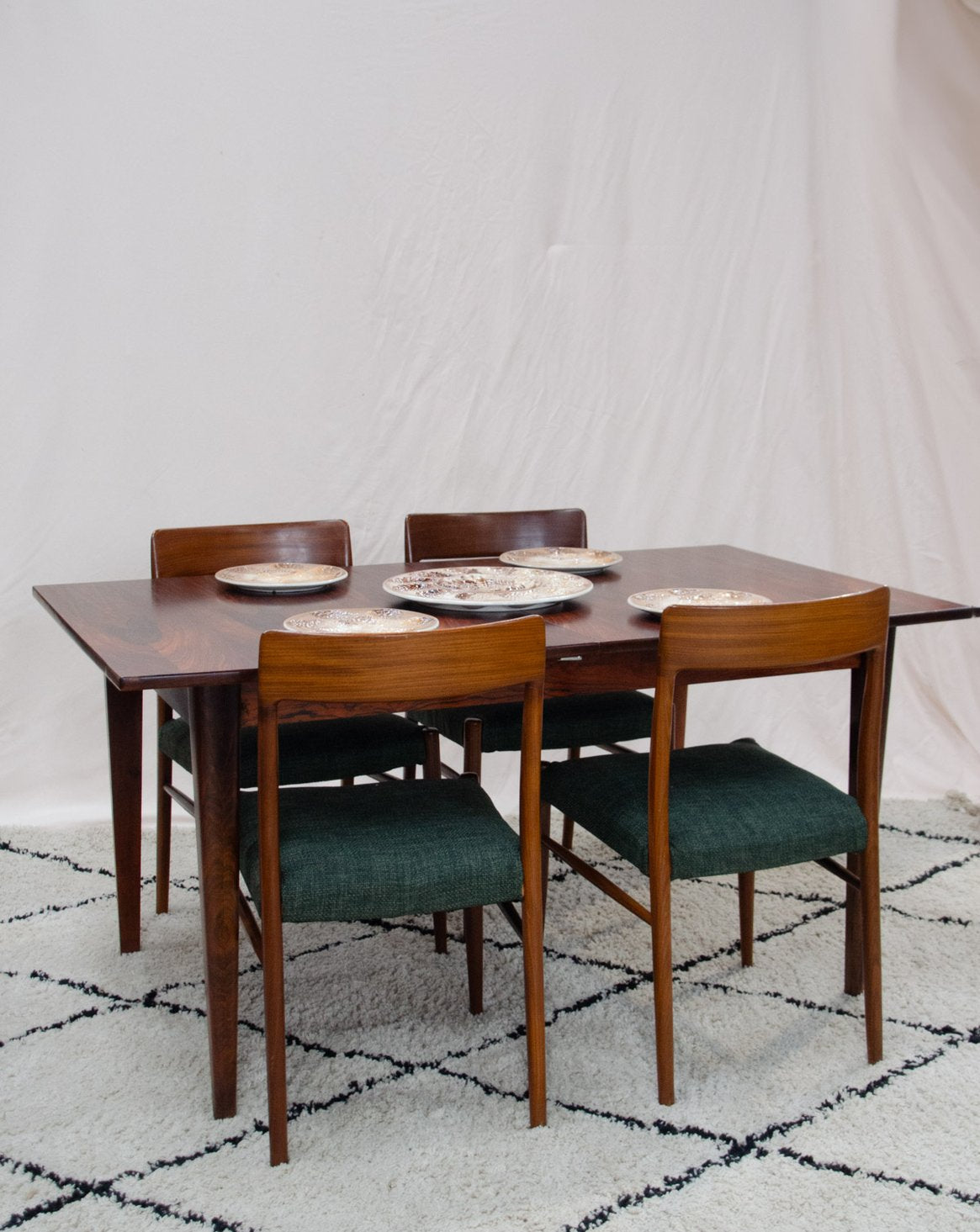 Table à manger en palissandre de Rio Karla N°1311 - Bon état, DEBONGOUT