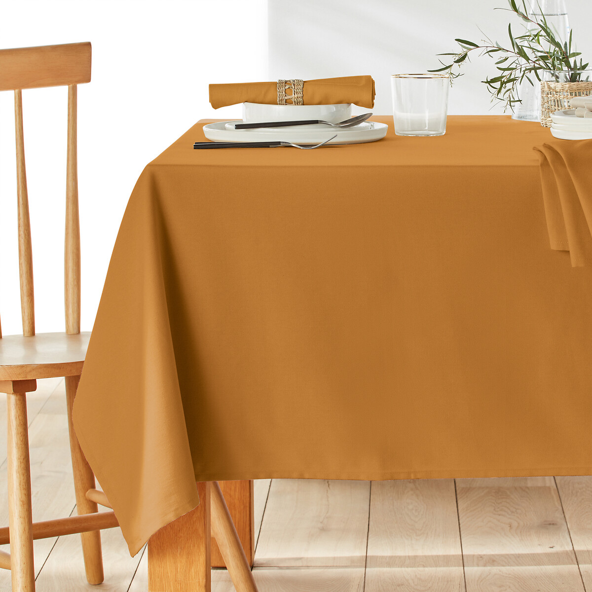 Scenario 100% Cotton Tablecloth with Anti-Stain Treatment