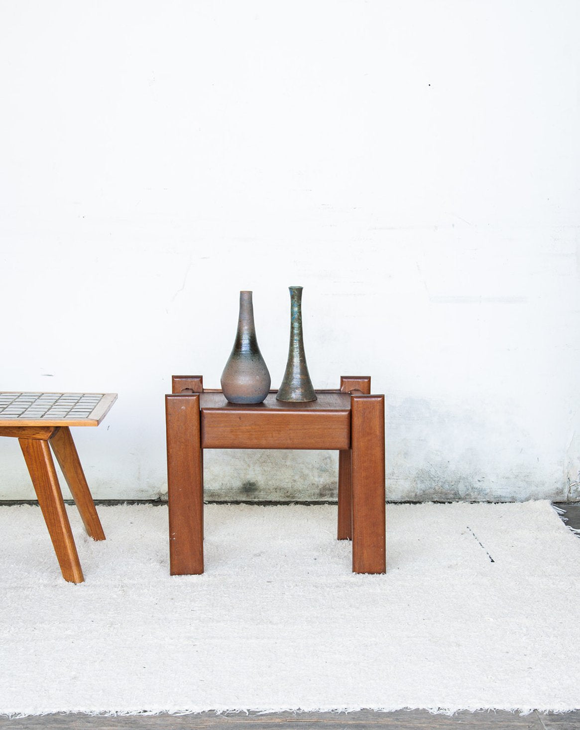 Table de chevet Maïa N°83 - Bon état, DEBONGOUT