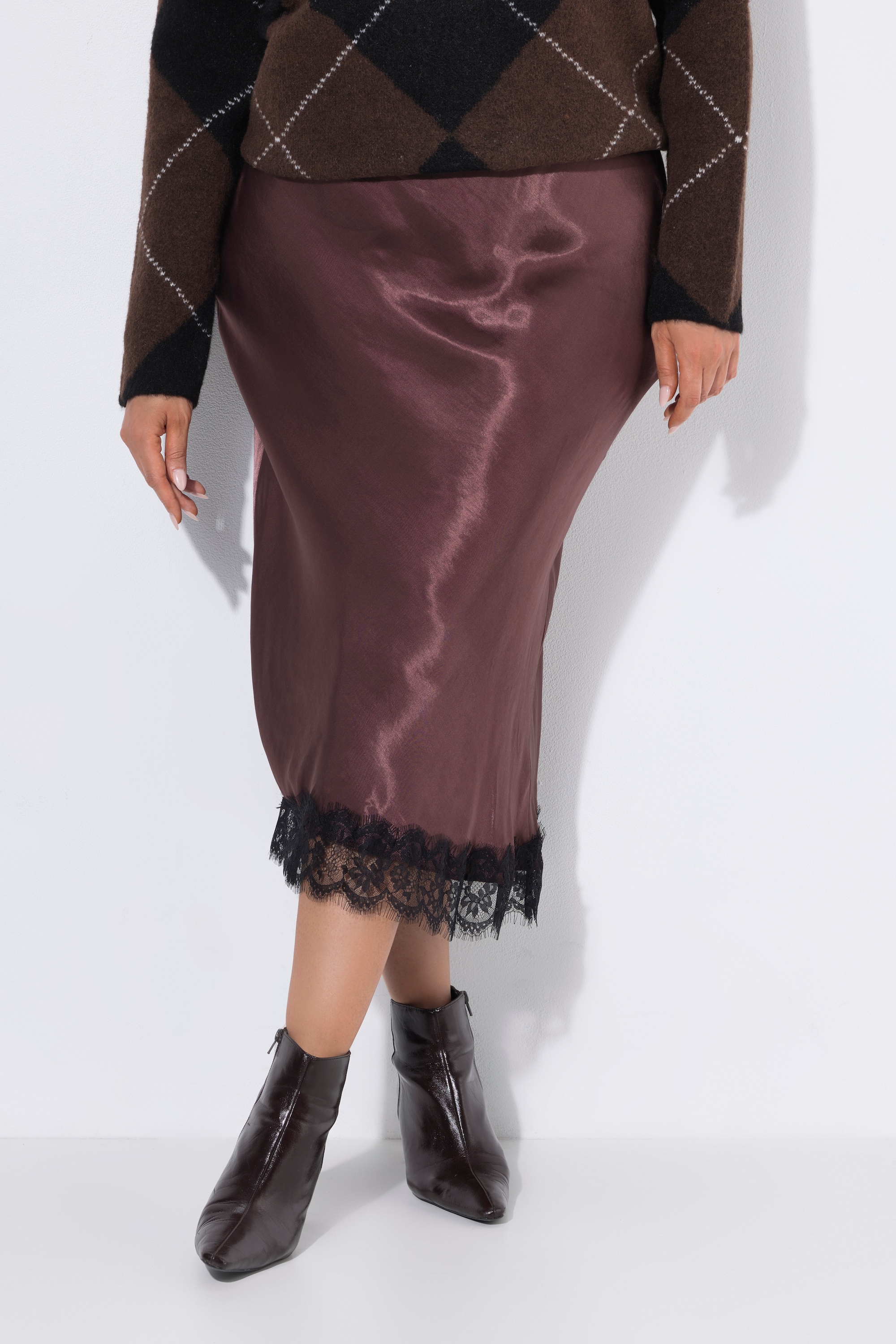 Jupe en satin longue, bordure en dentelle, ULLA POPKEN