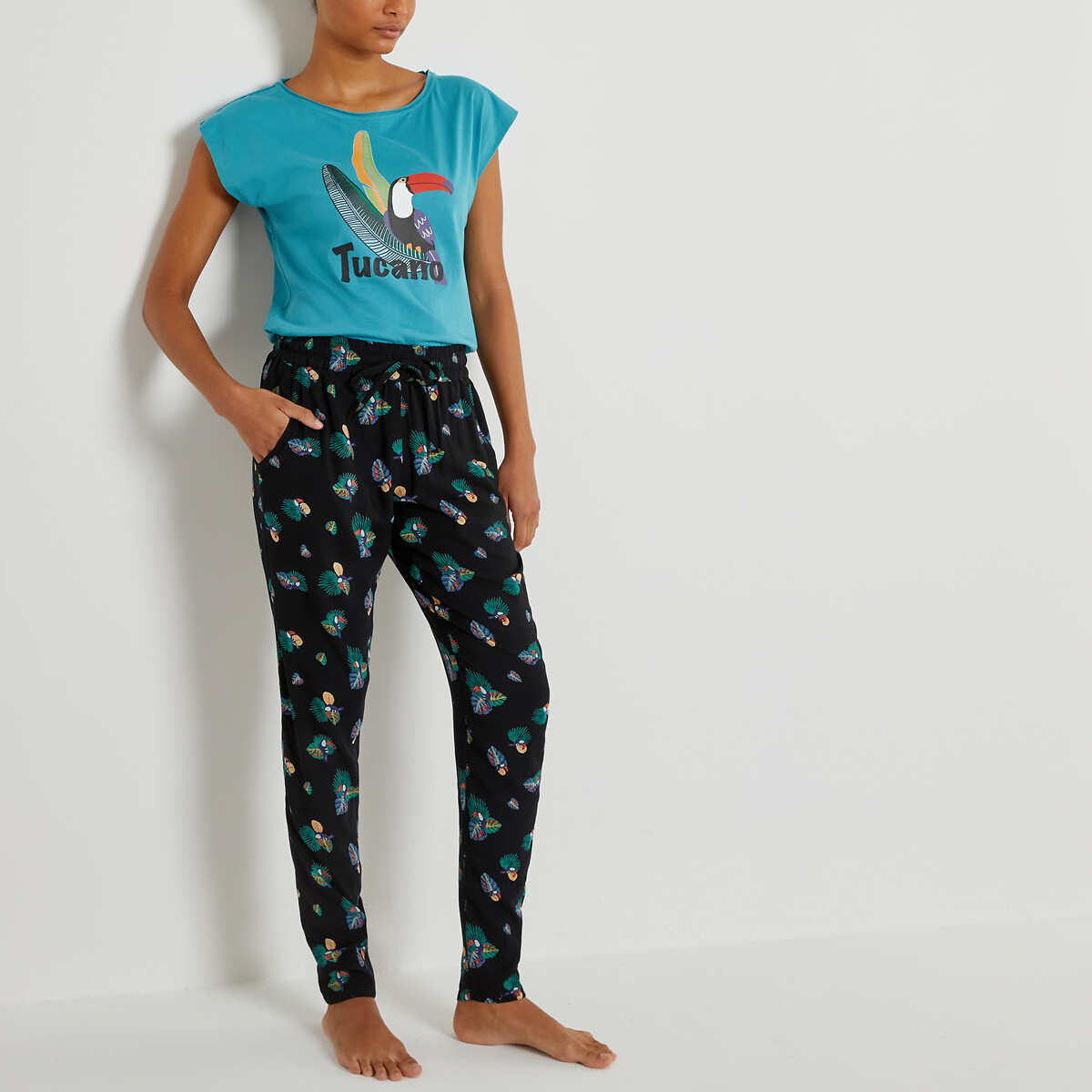 Toucan Print Pyjamas with Short Sleeves