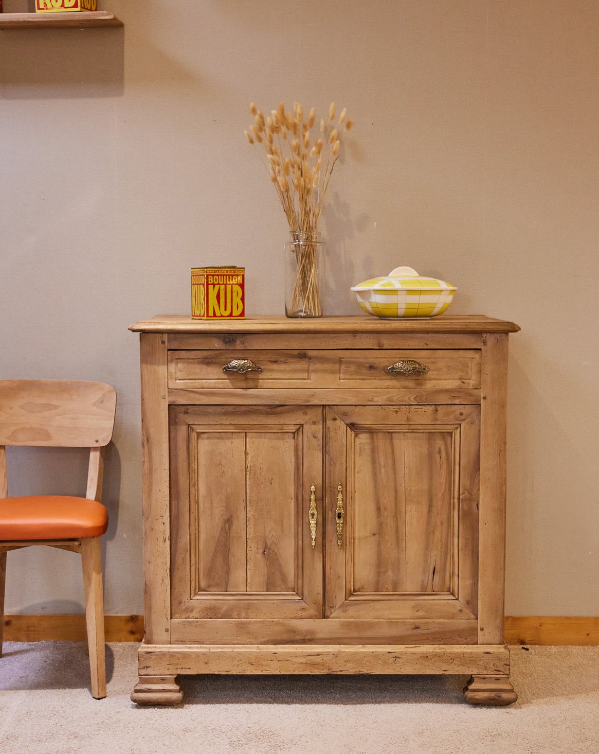 Buffet en bois poncé Gilbert N°1849 - Bon état, DEBONGOUT