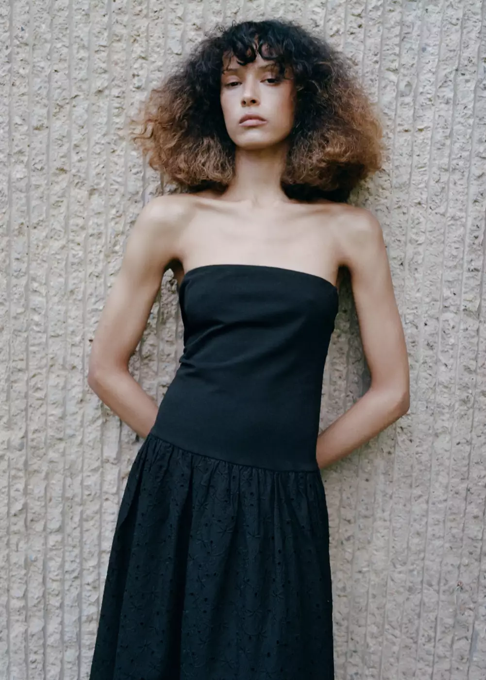 Robe bustier à broderie ajourée, MANGO