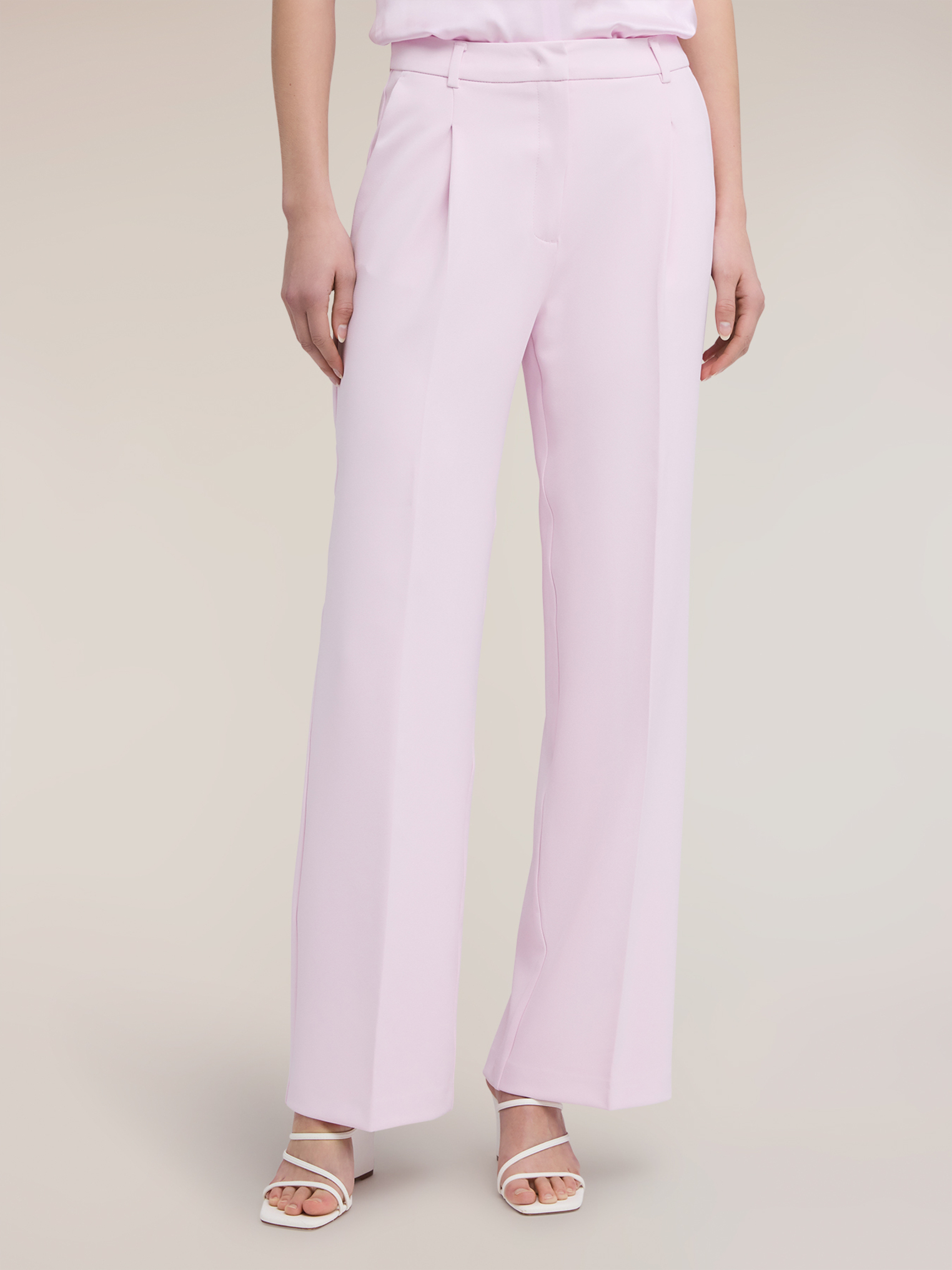 Pantalon palazzo, MOTIVI