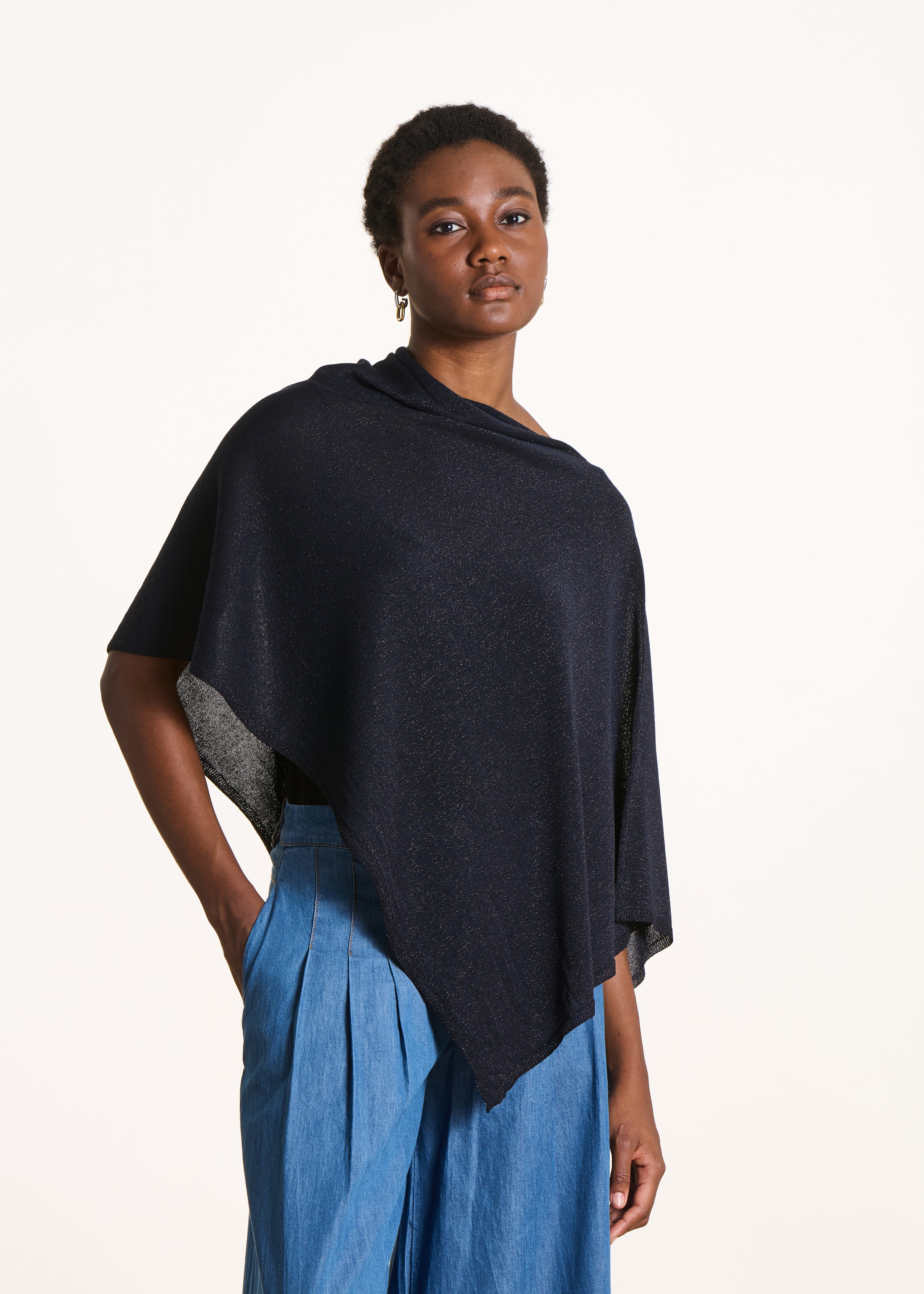 Pull cape en maille fine irisée, LA FEE MARABOUTEE