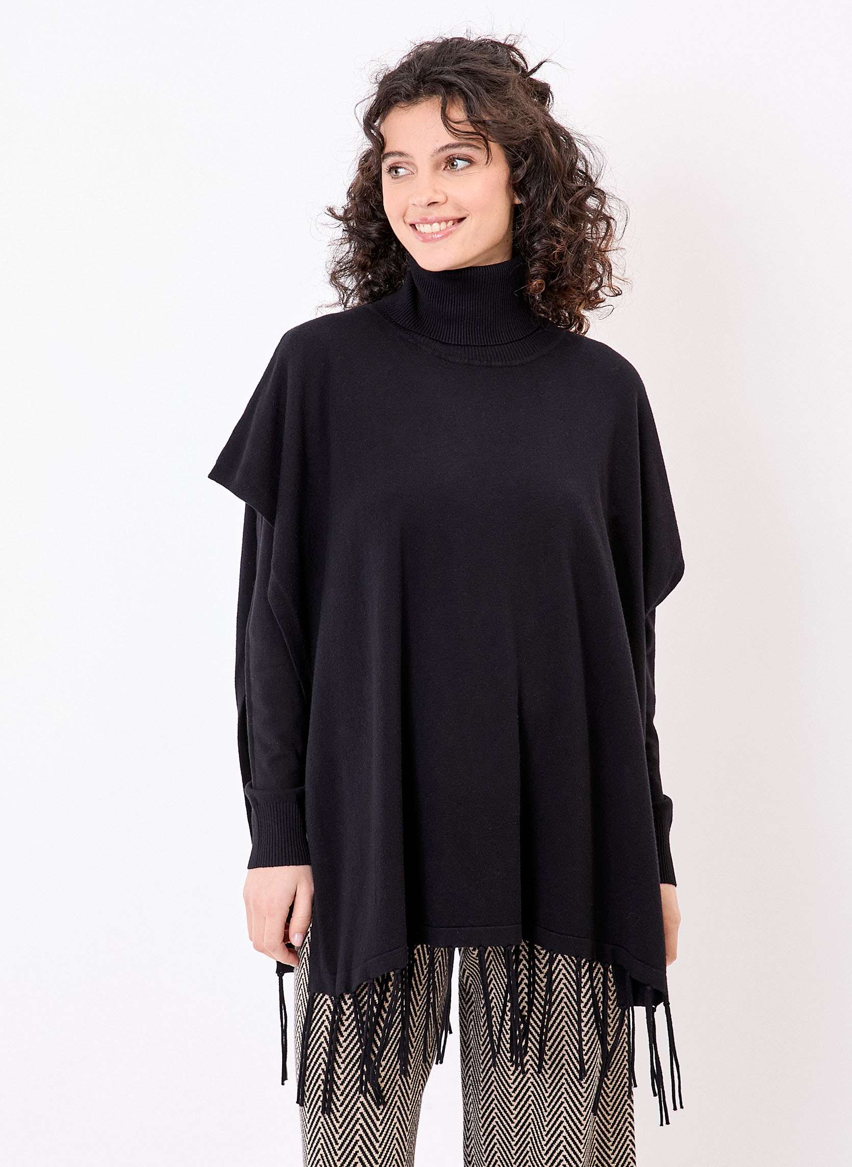 Poncho maille col roulé PAT, LA FIANCÉE